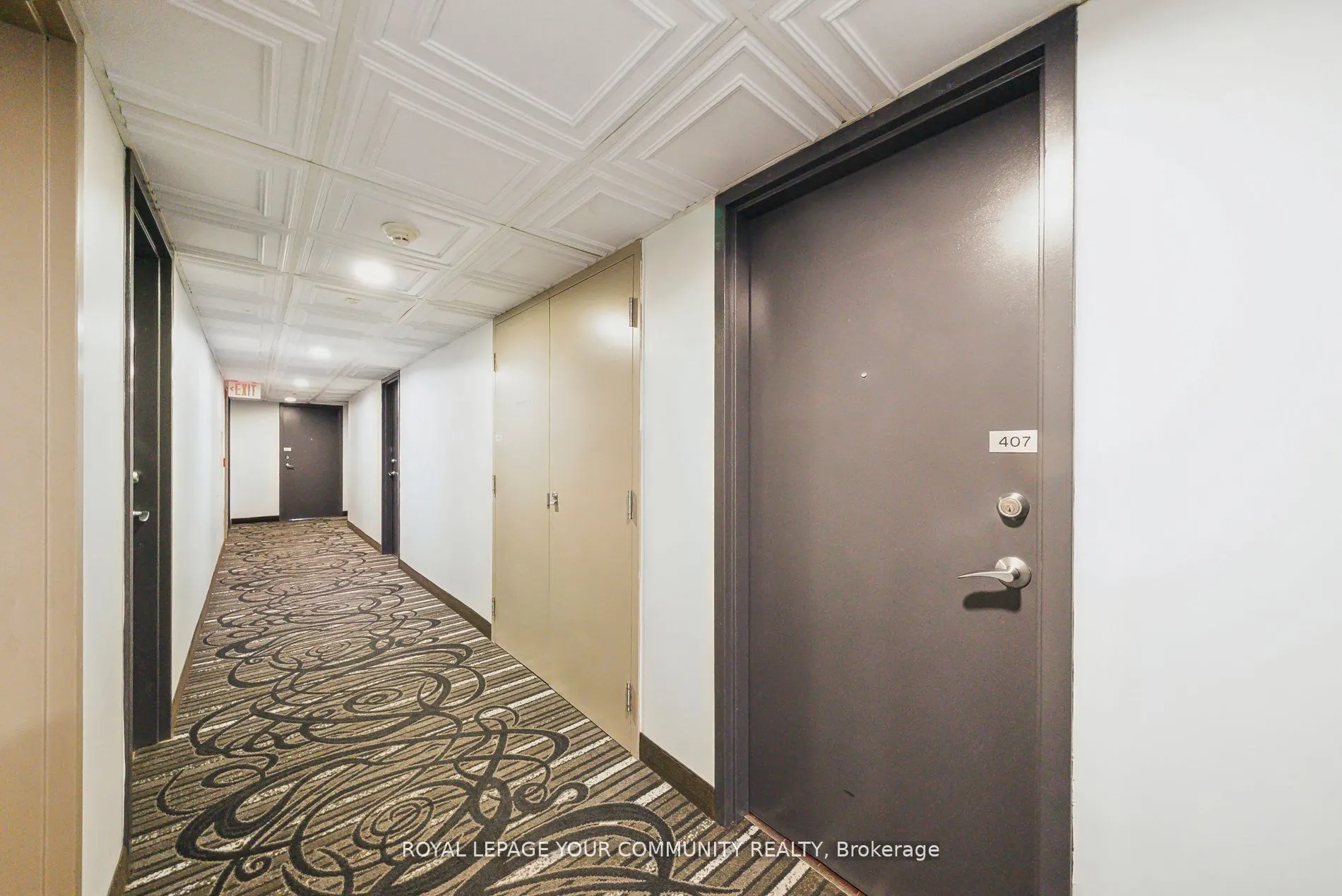 225 Wellesley Street E #407