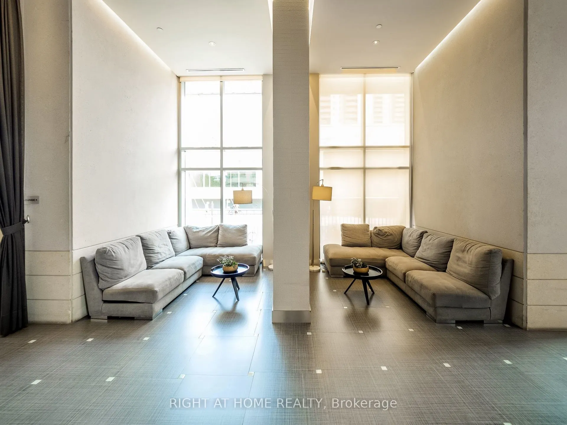 500 Sherbourne Street, #2604