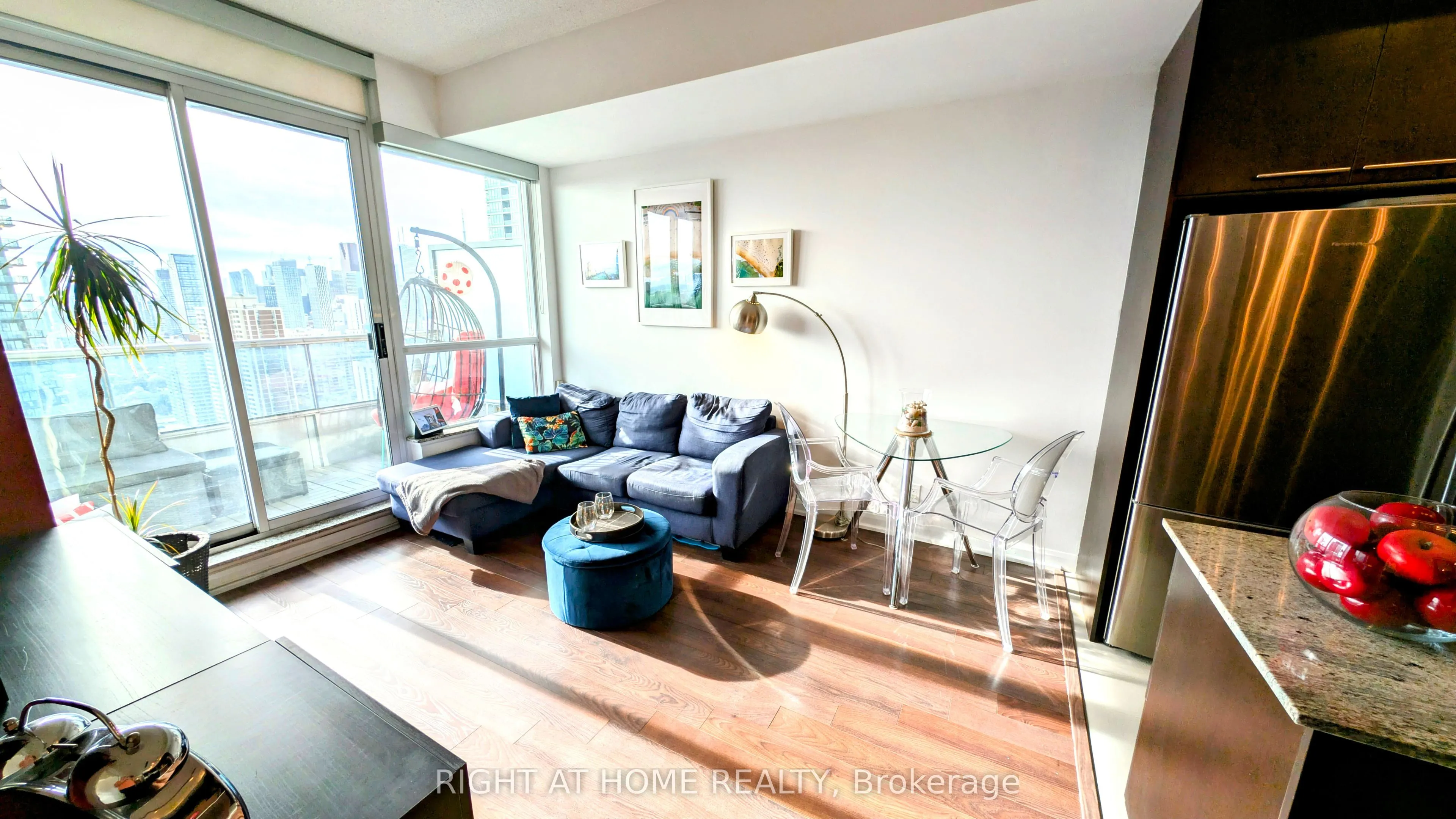 500 Sherbourne Street, #2604