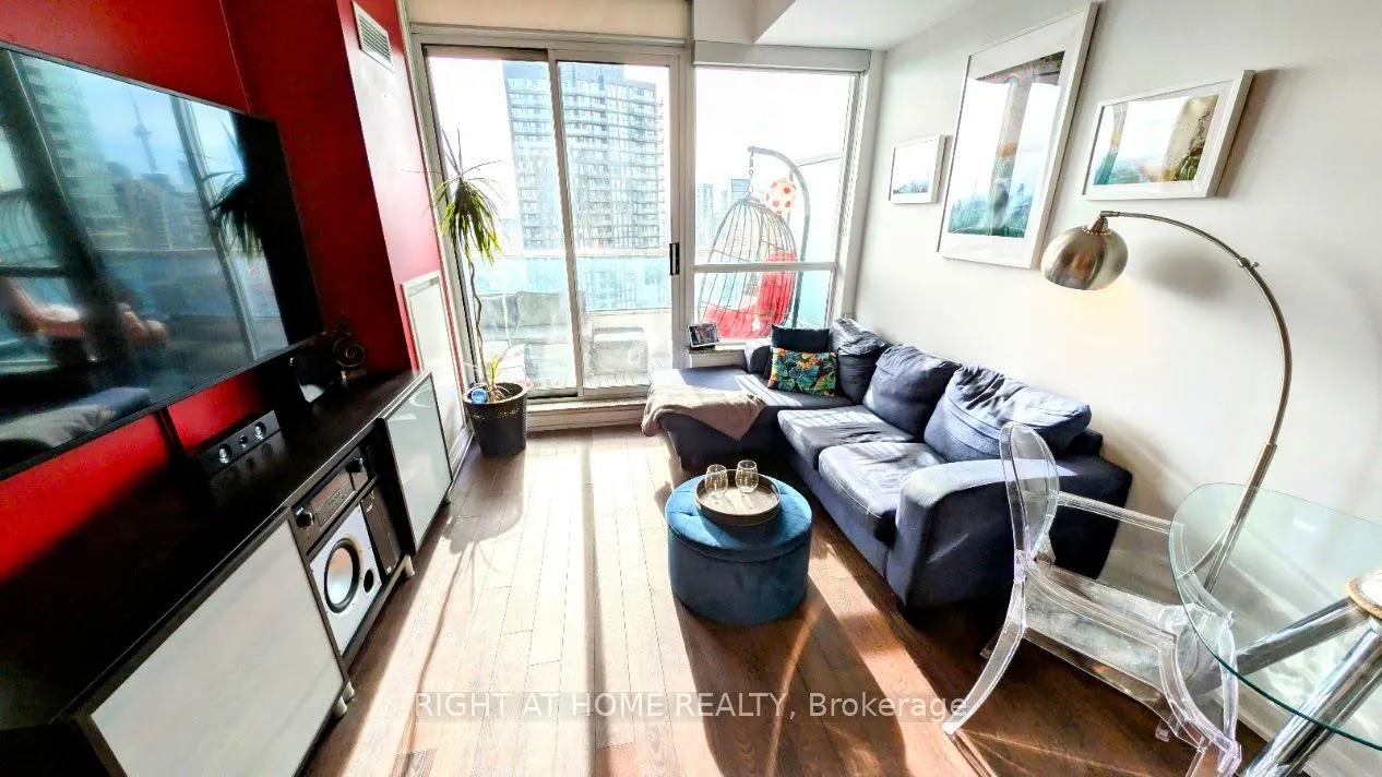 500 Sherbourne Street, #2604