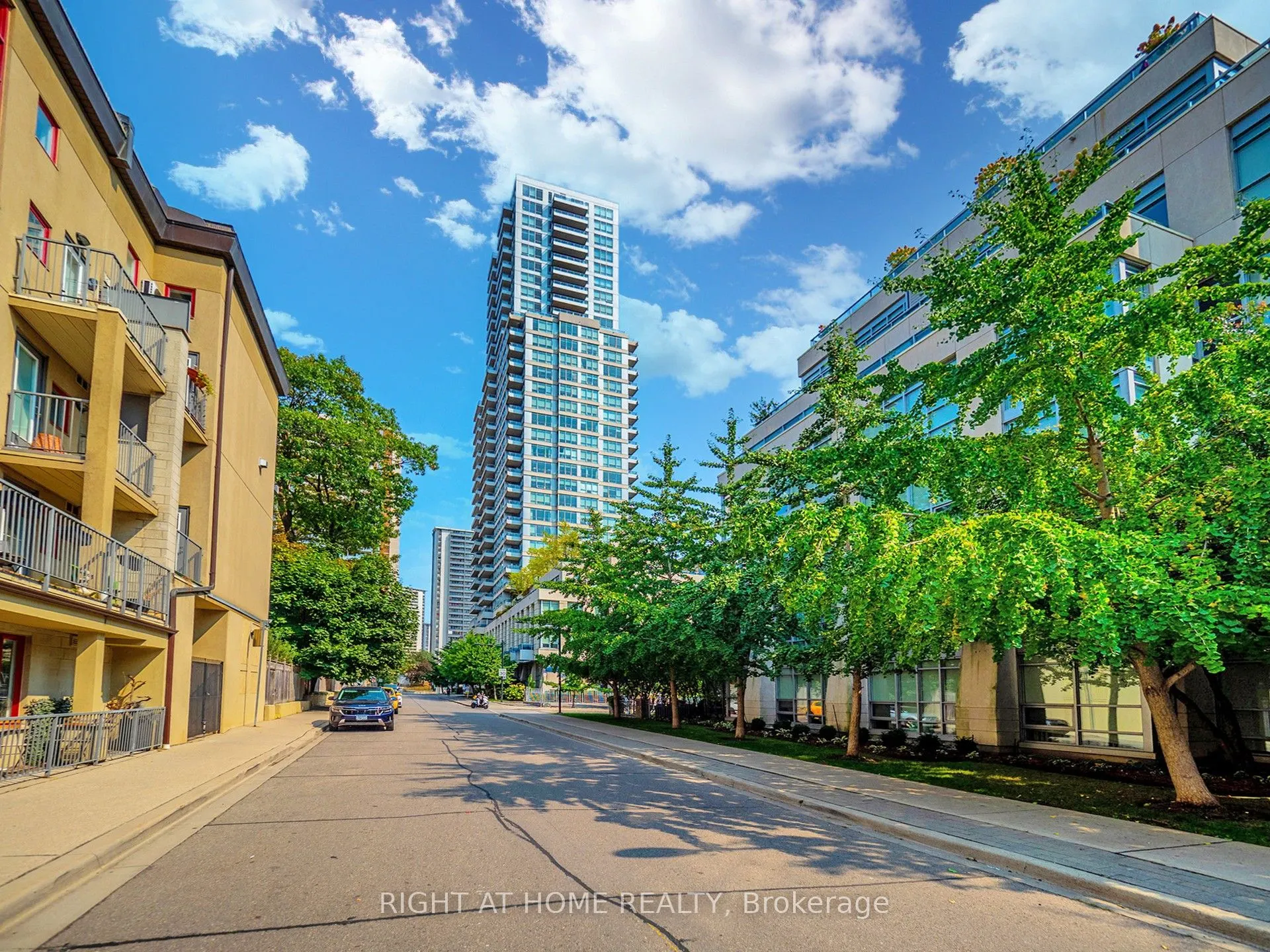500 Sherbourne Street, #2604