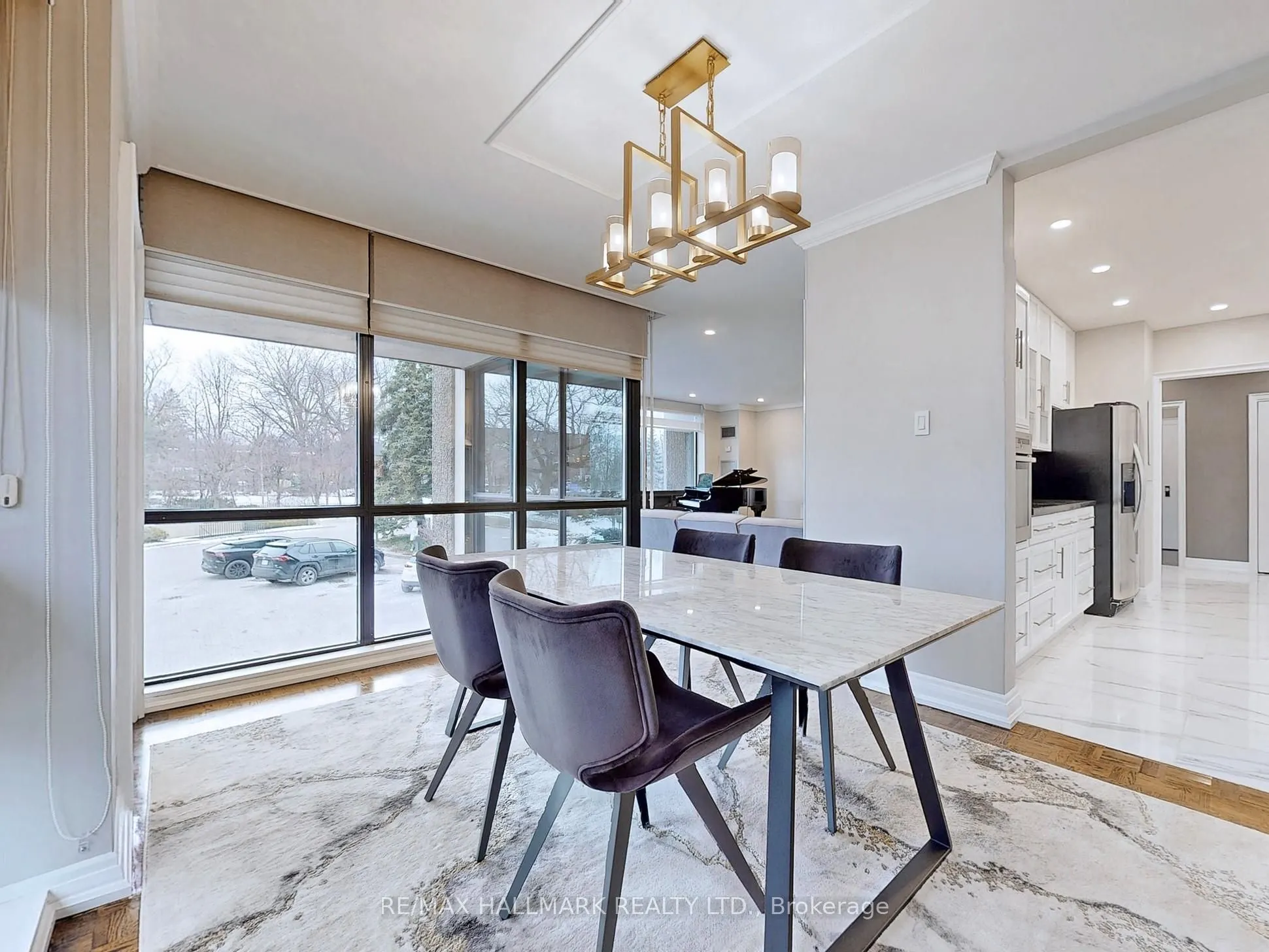619 Avenue Road, #201