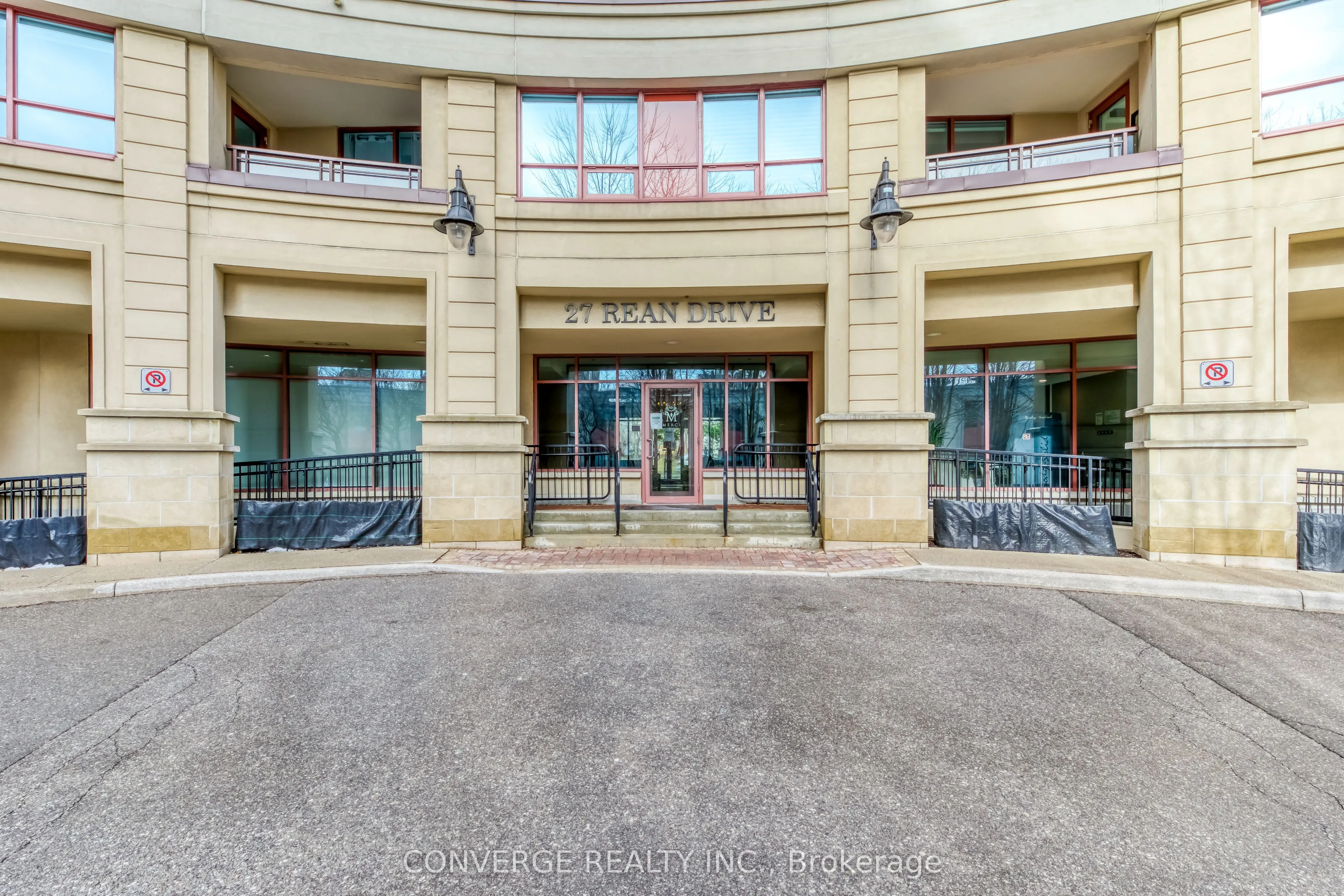 27 Rean Drive #524