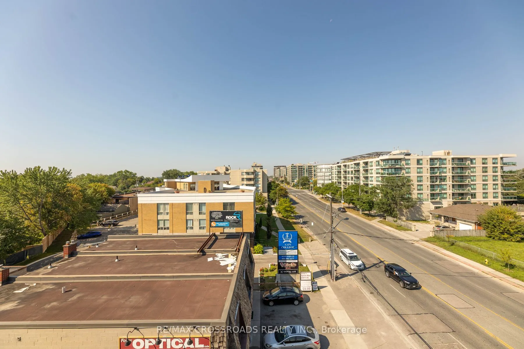 871 Sheppard Avenue W, #TH11