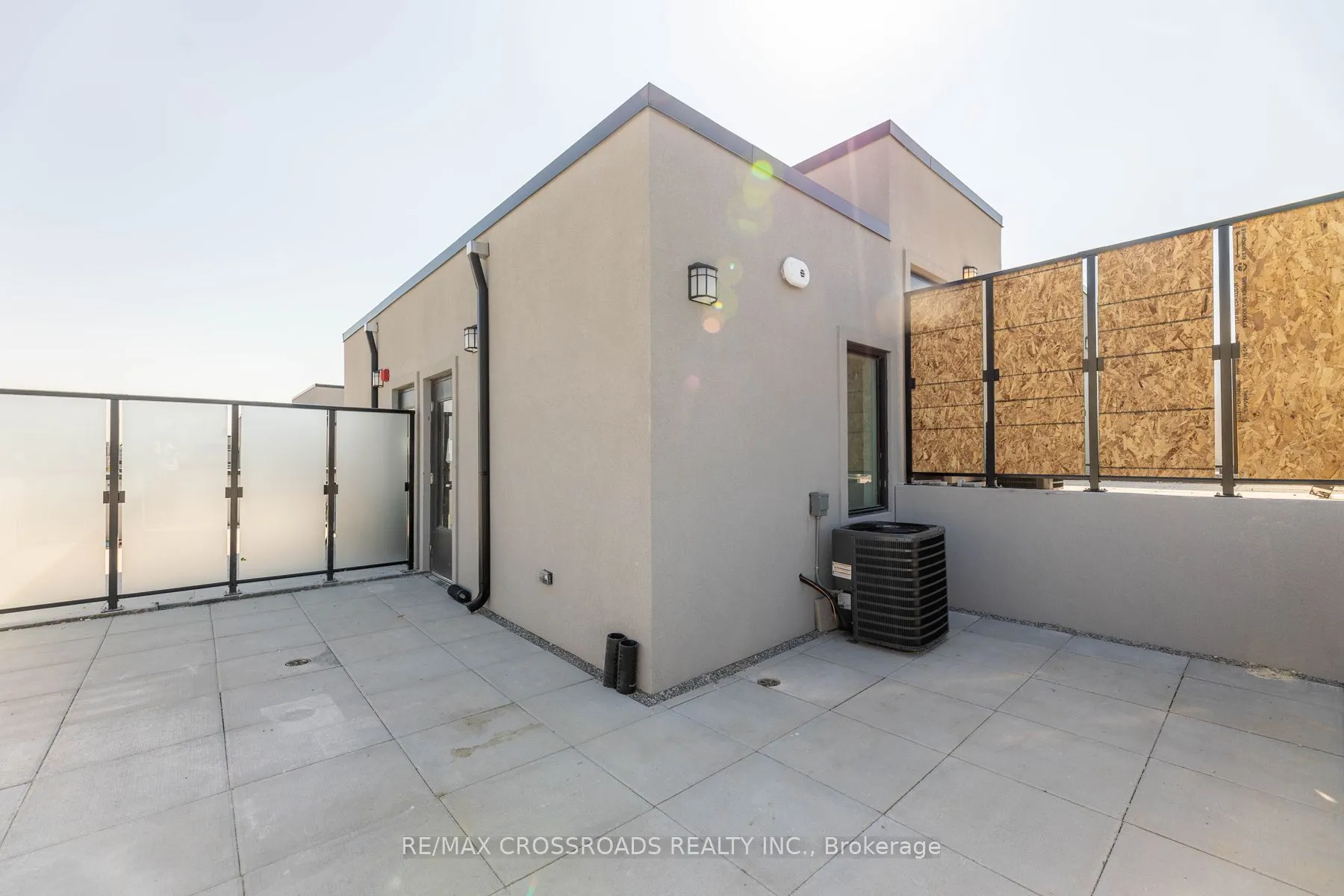 871 Sheppard Avenue W, #TH11
