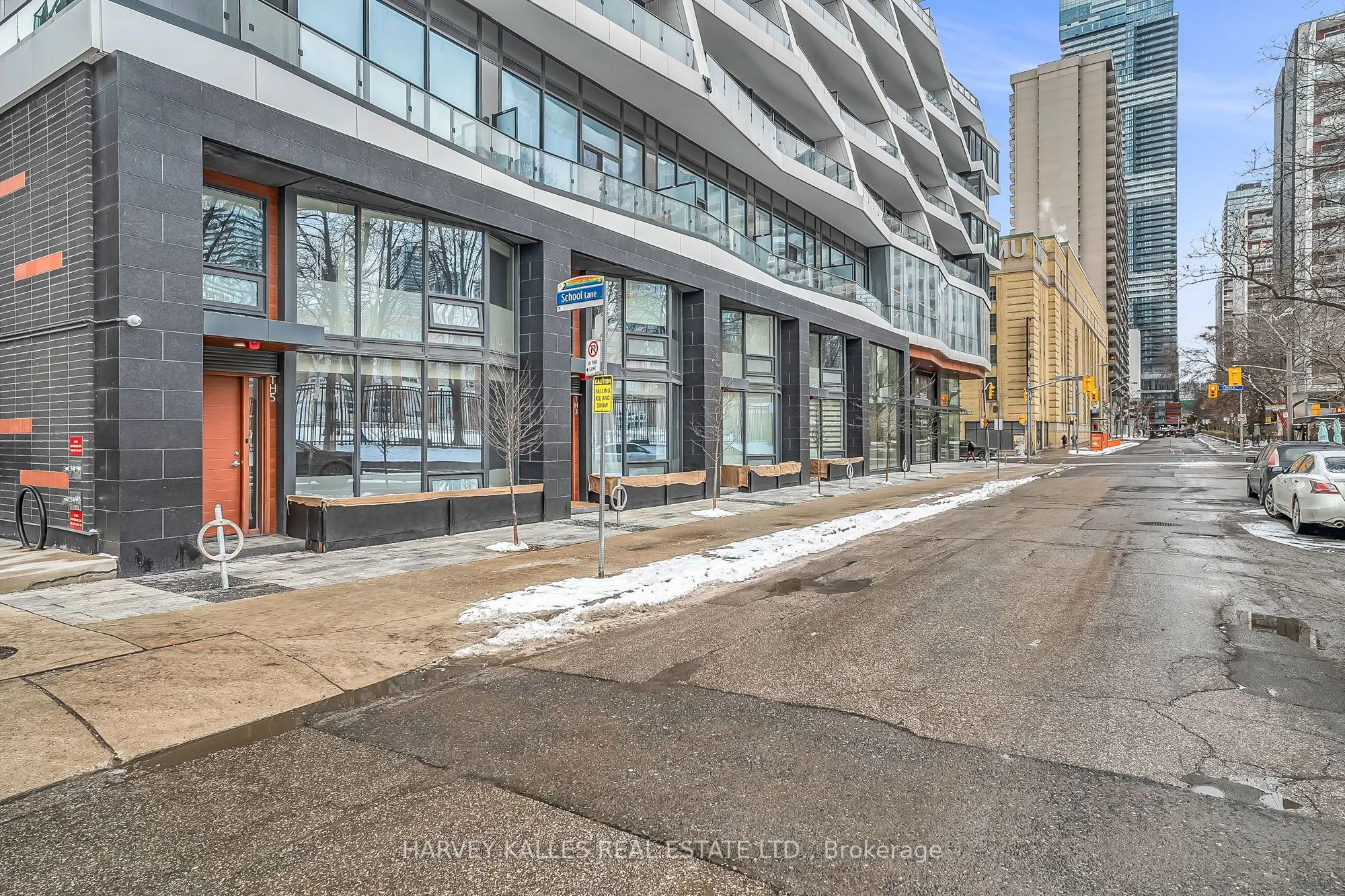 85 Wood Street #TH5