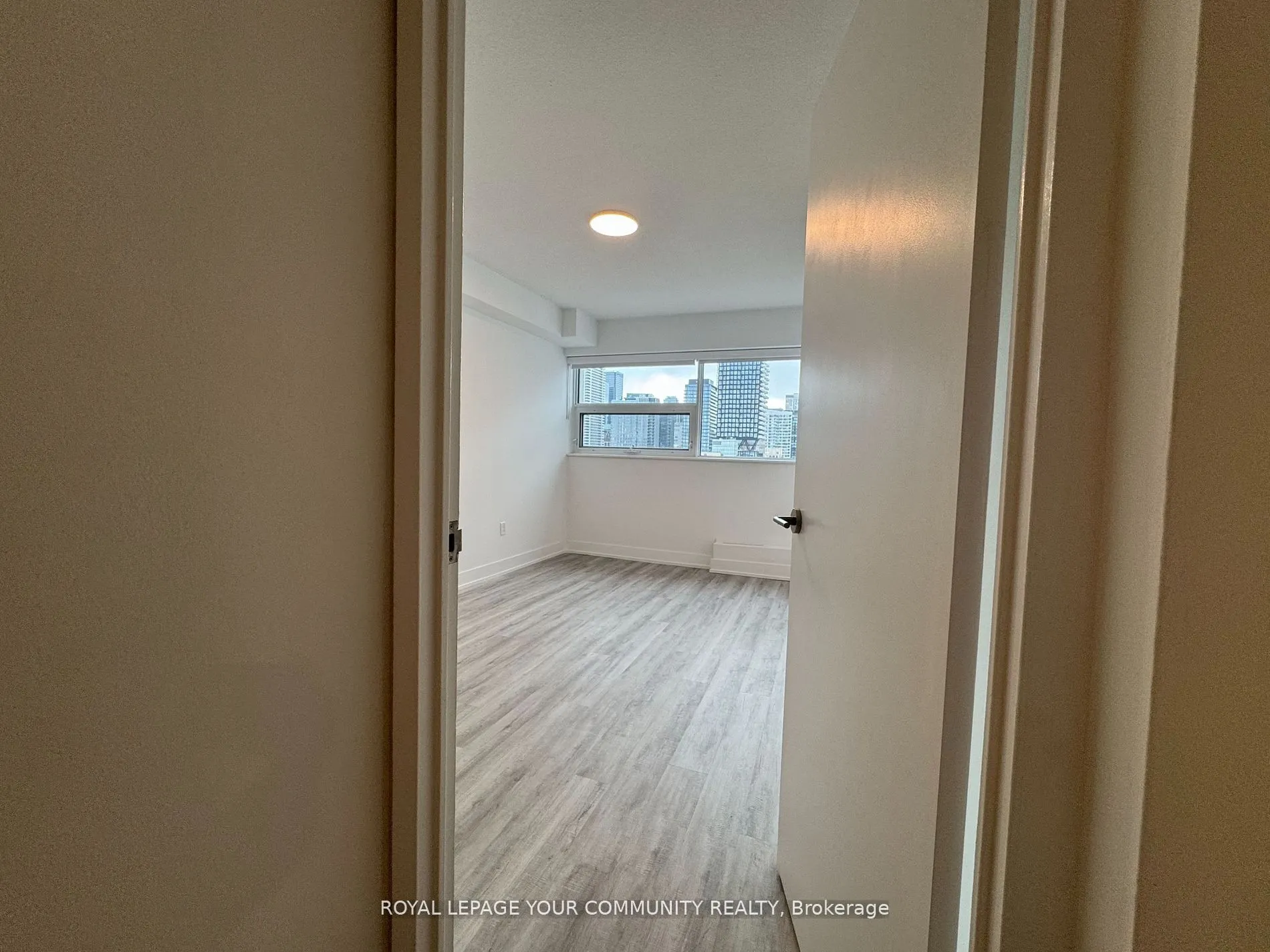 191 Sherbourne Street, #1707