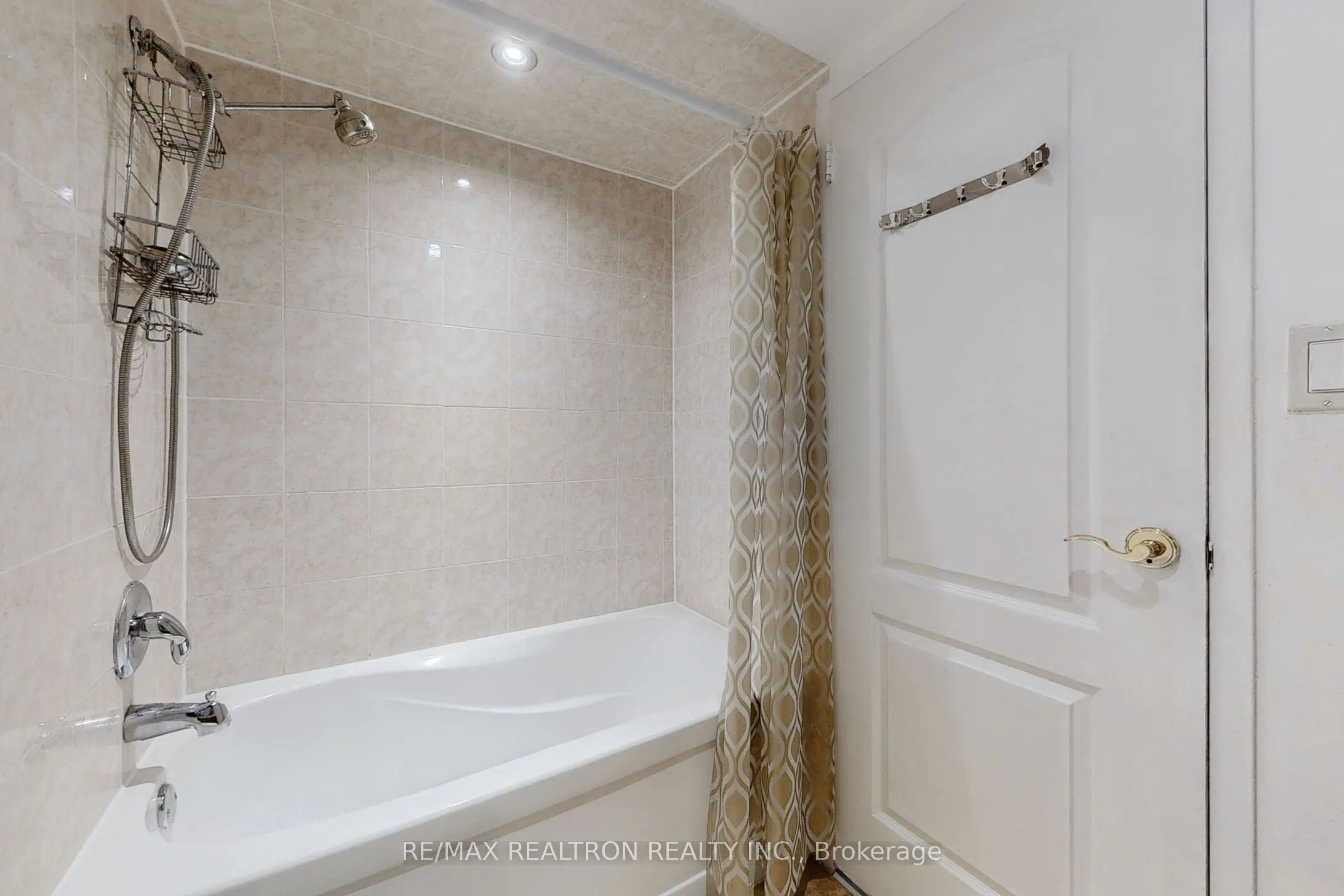 135 Antibes Drive, #1706