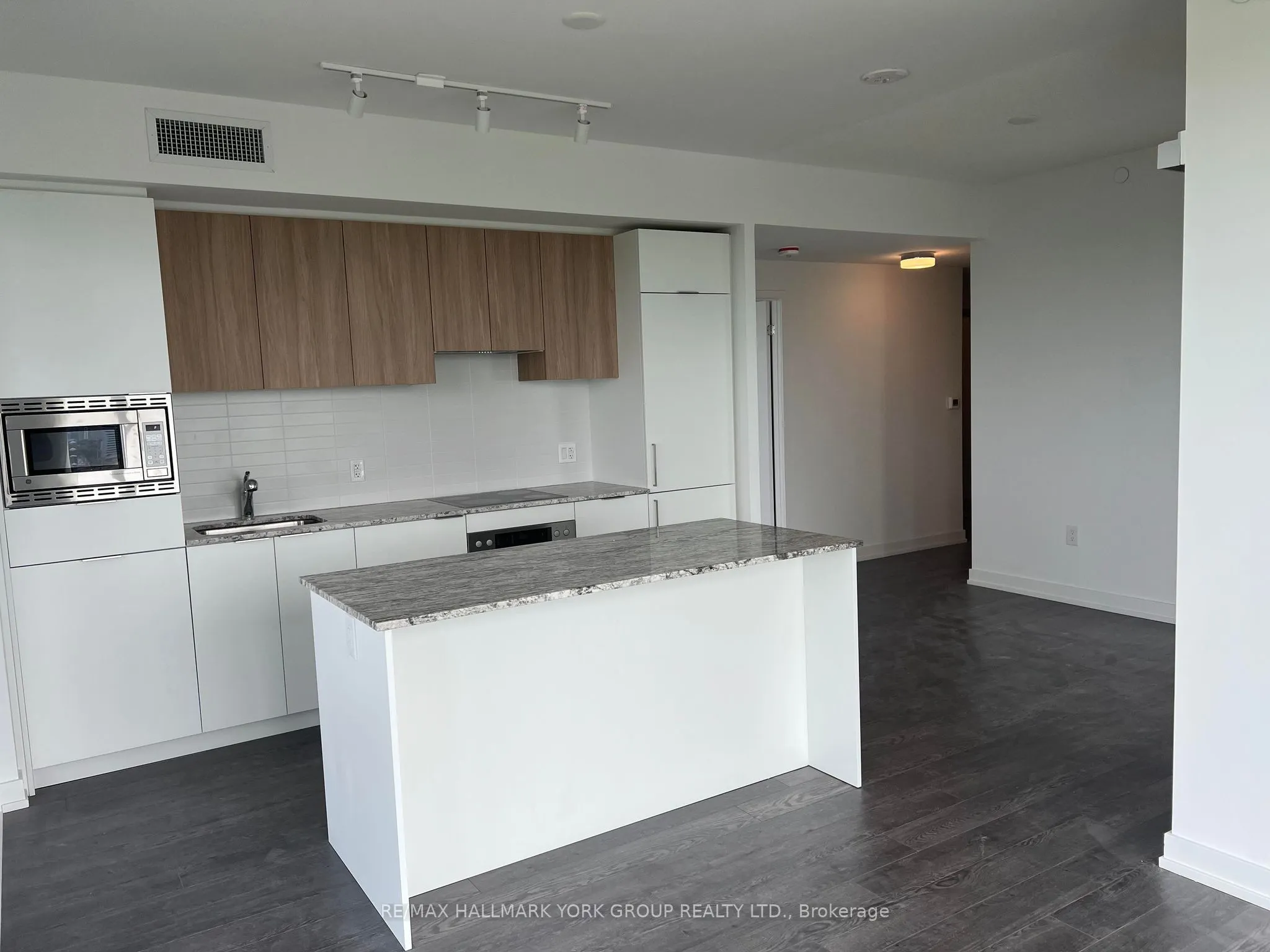 20 O'Neill Road, #1523