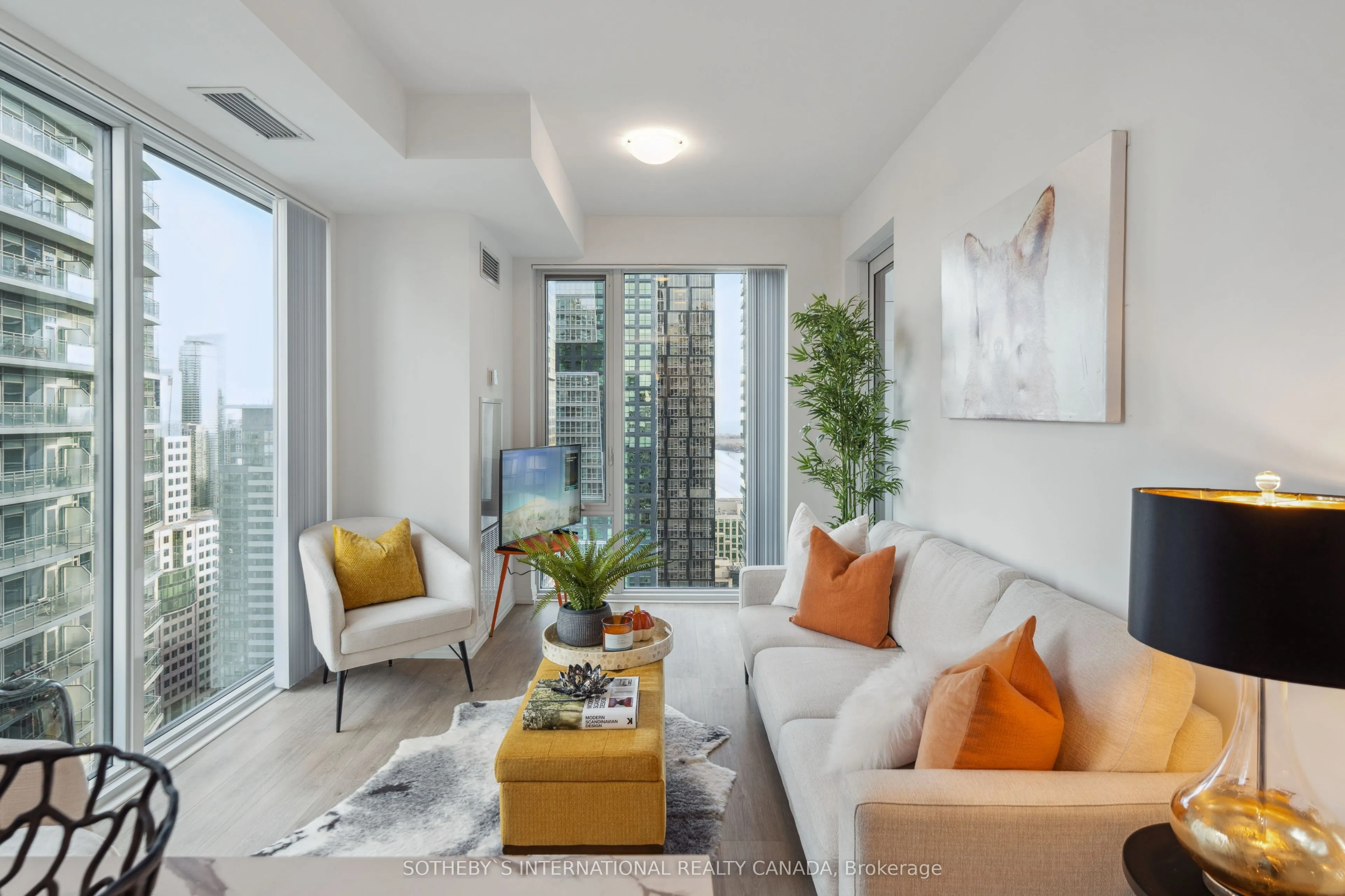 28 Widmer Street, #3629