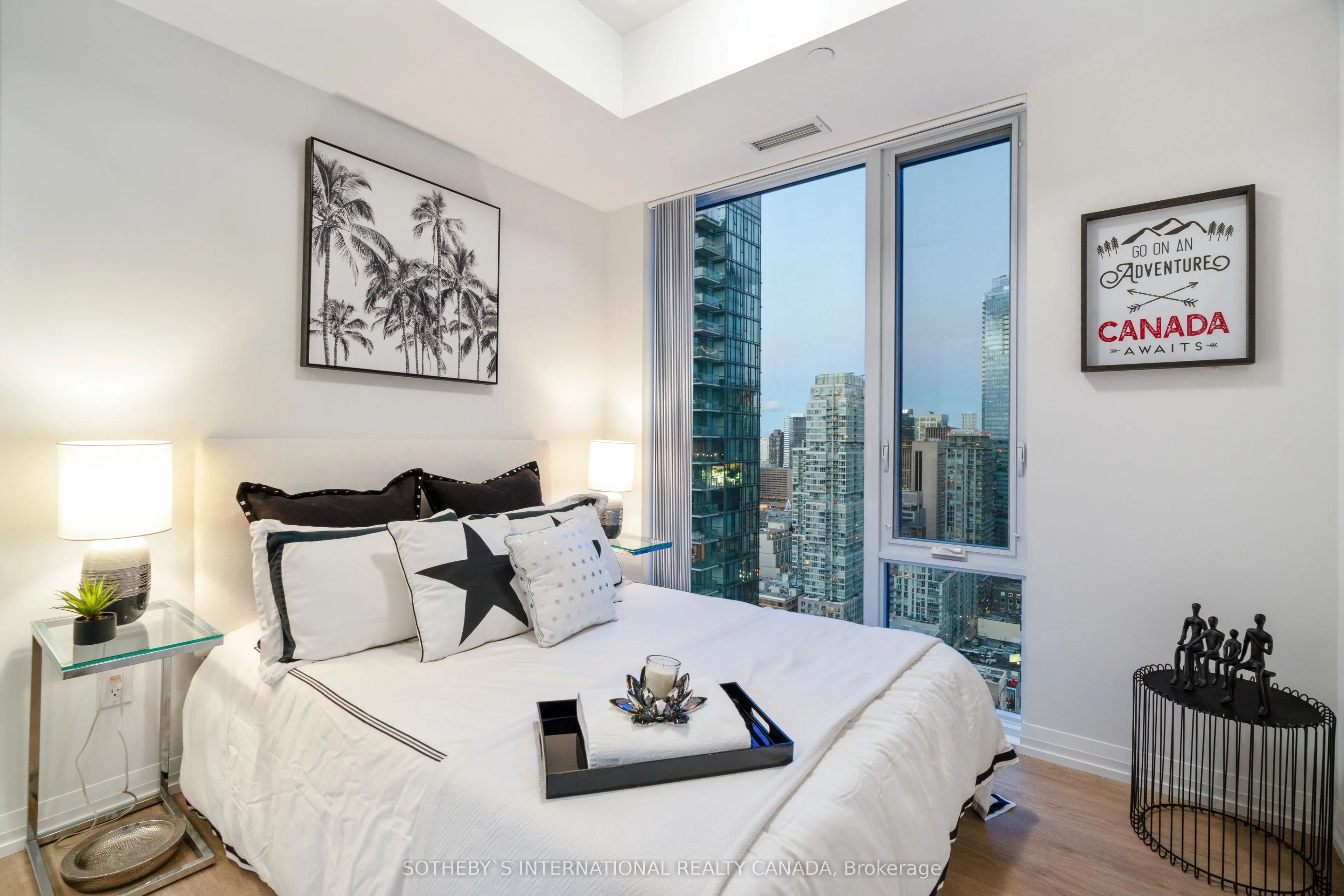 28 Widmer Street, #3629