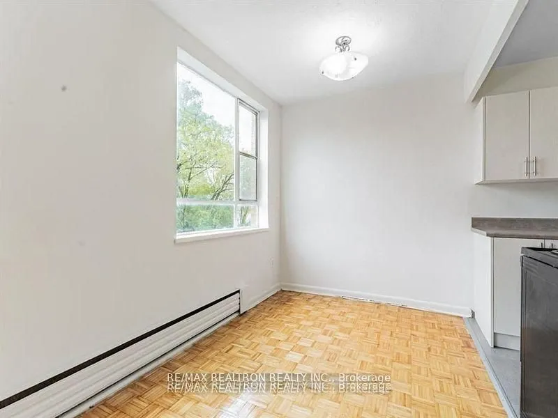 2895 Bathurst Street, #506
