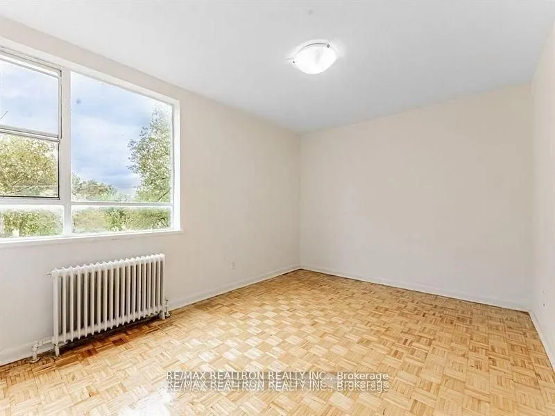 2895 Bathurst Street, #506