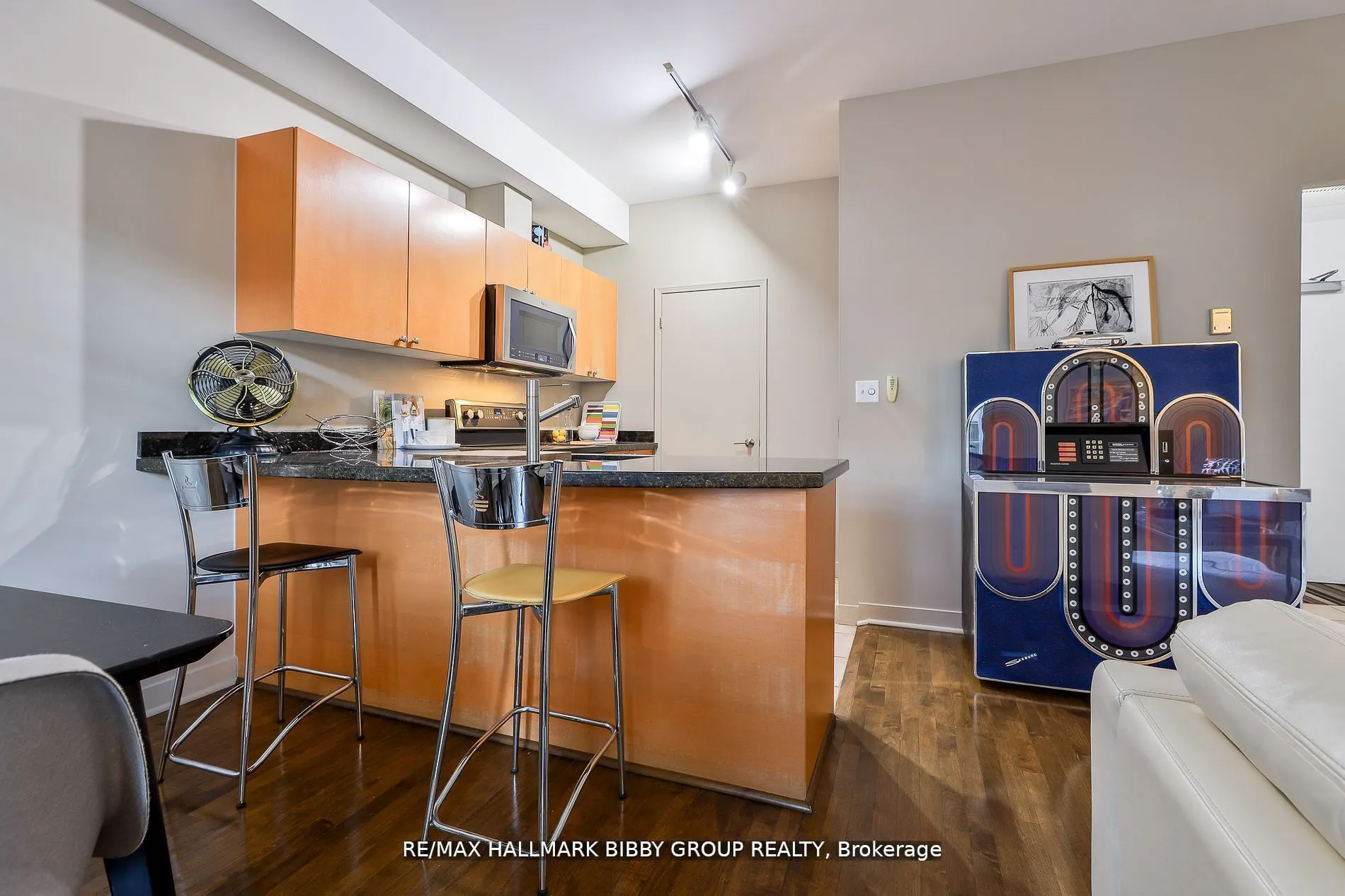 500 Richmond Street W, #315