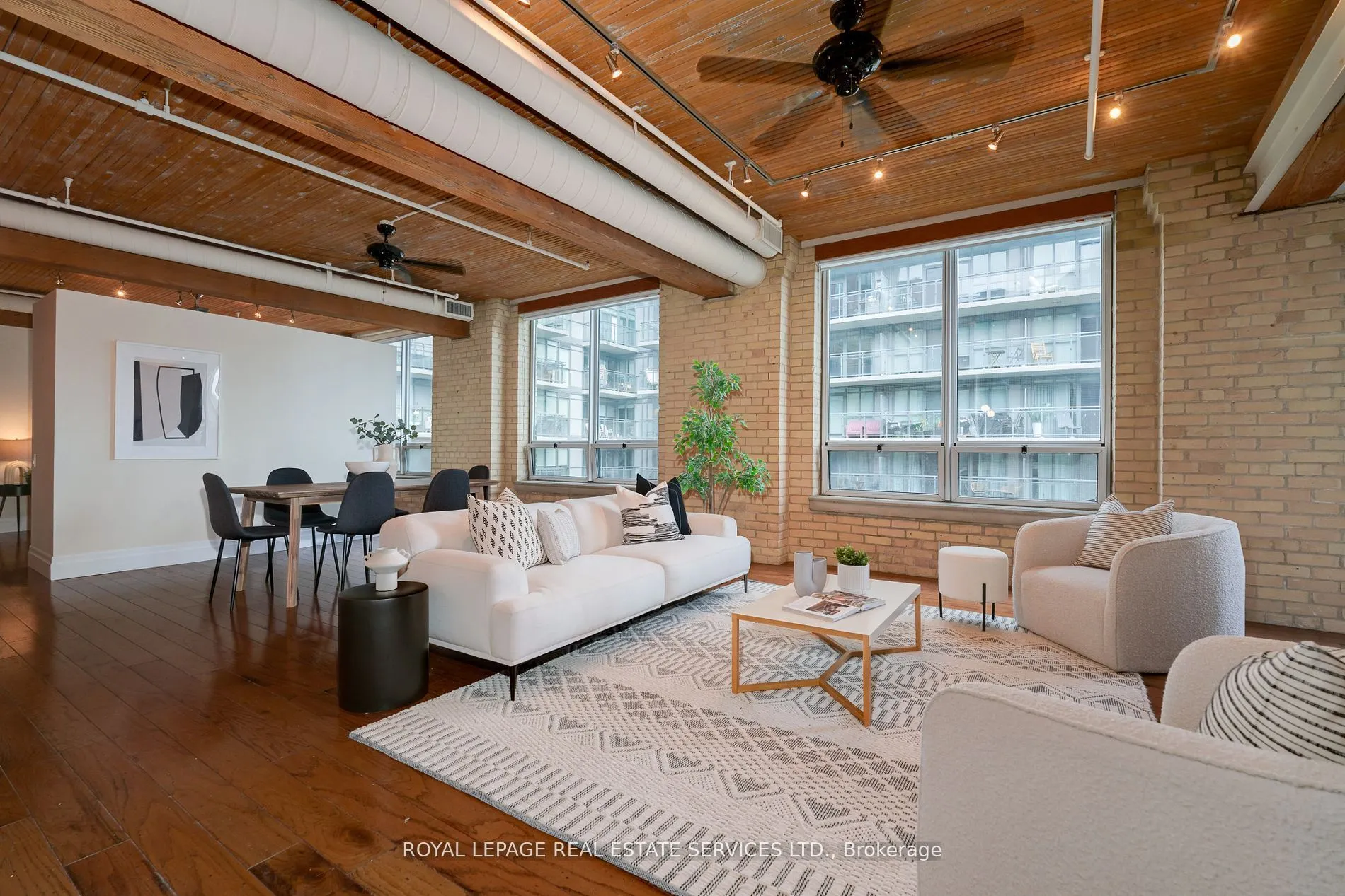 781 King Street W, #406