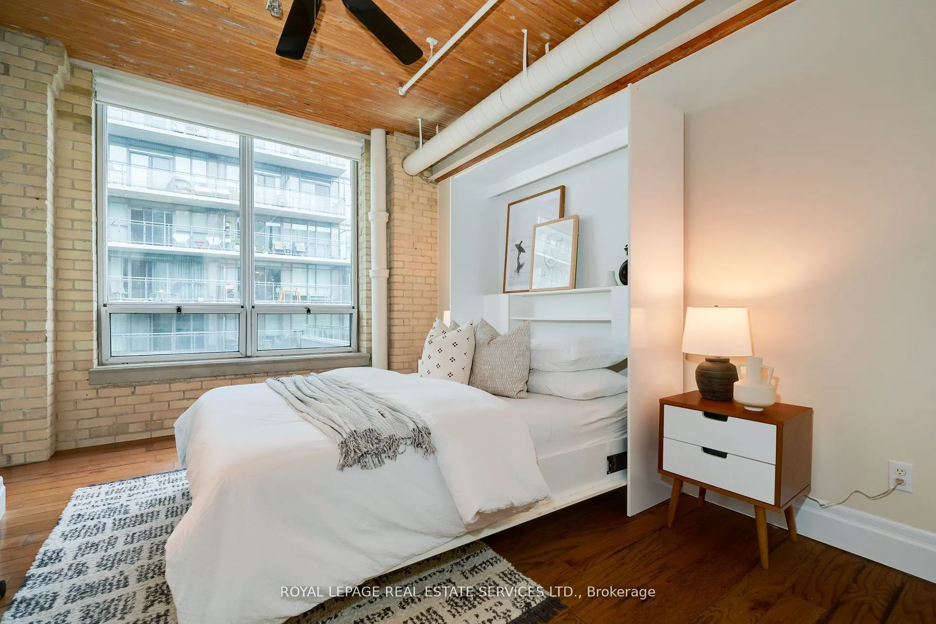 781 King Street W, #406