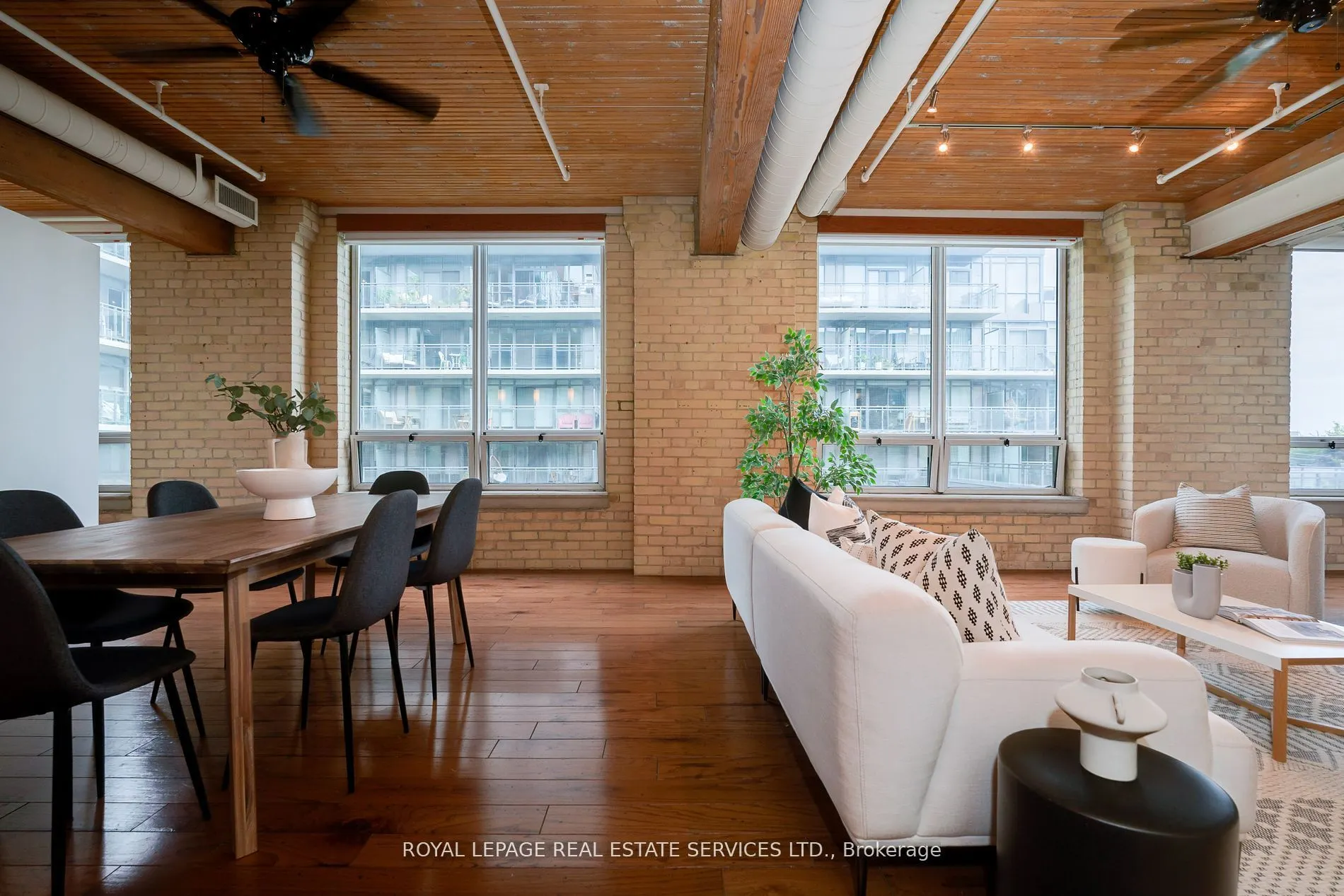 781 King Street W, #406