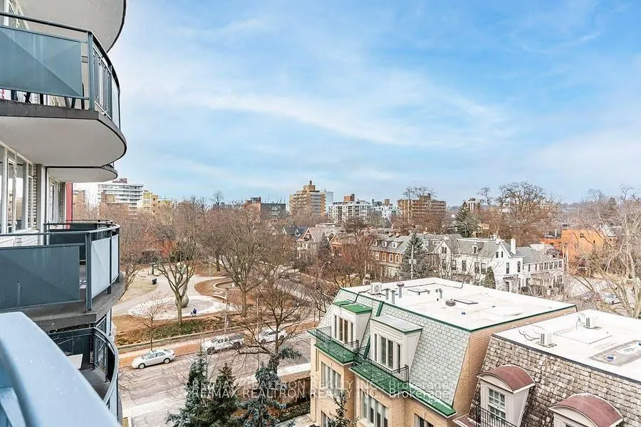 25 Bedford Road, #405
