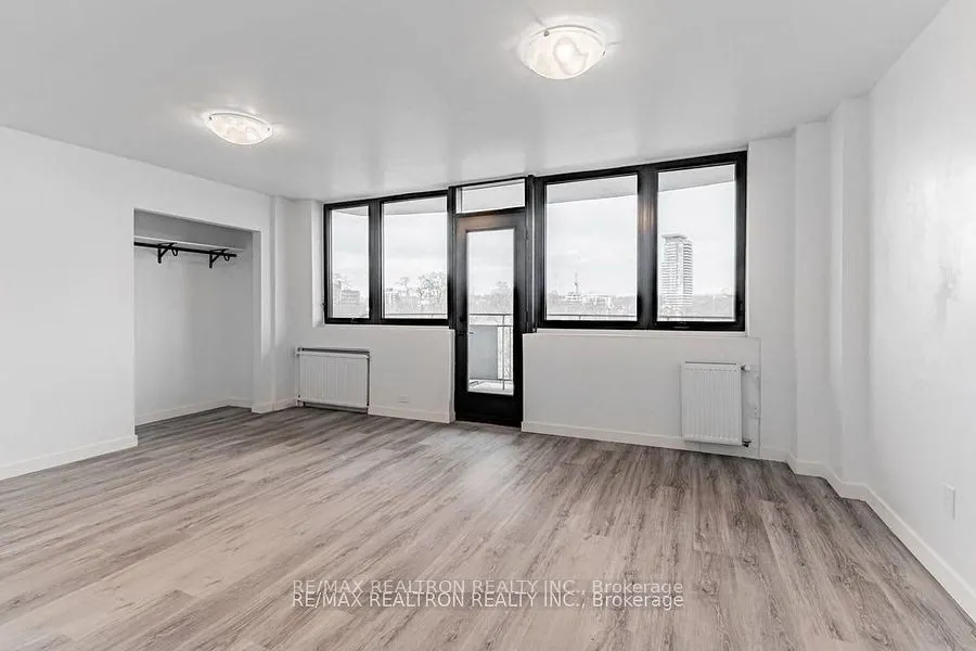 25 Bedford Road, #405