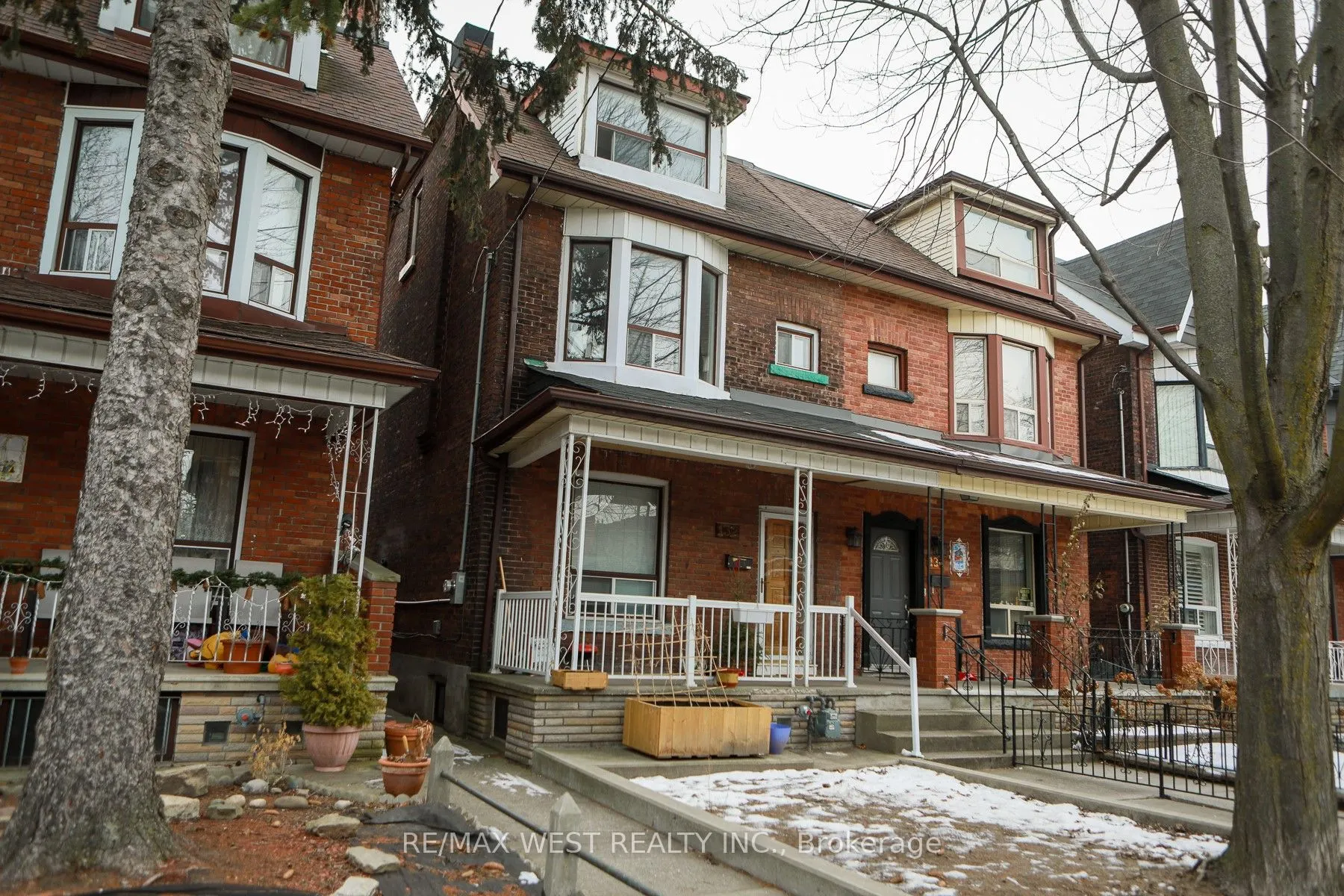 132 Grace Street #Lower