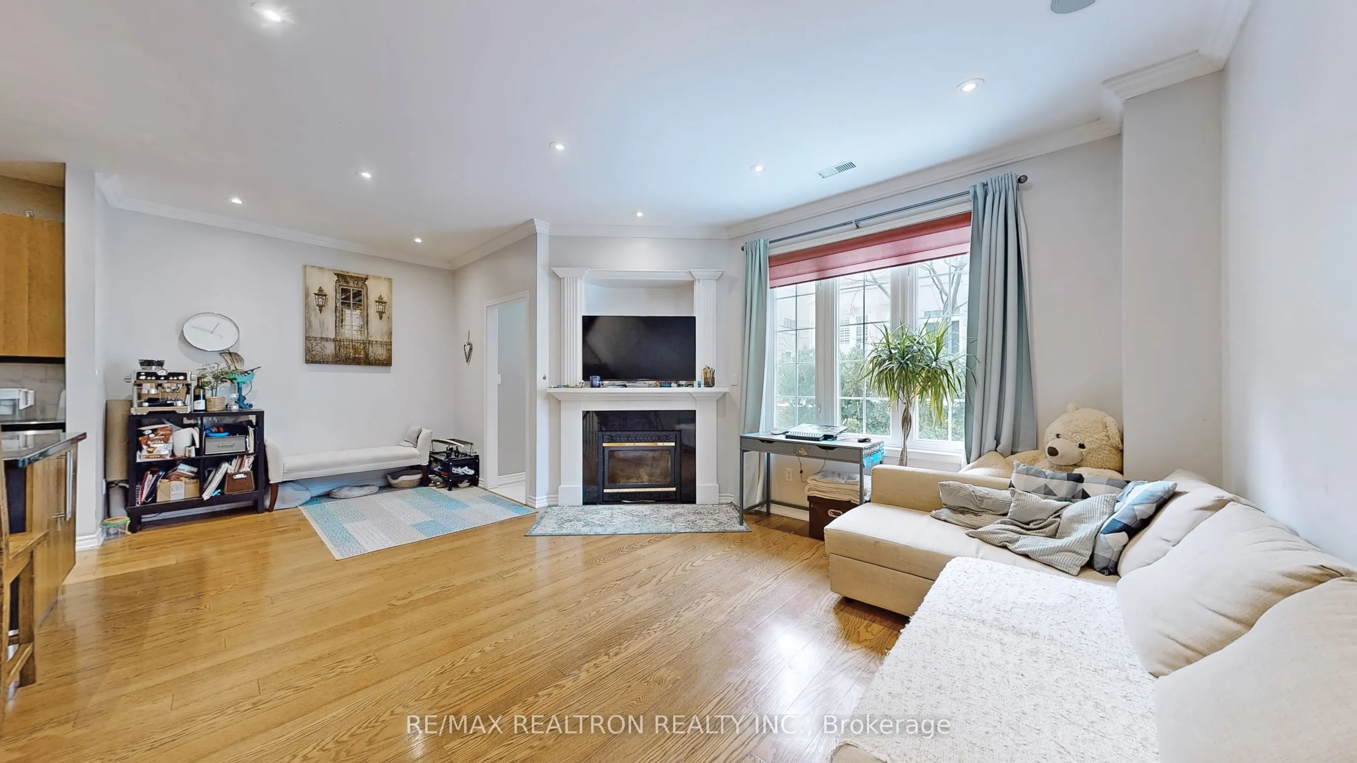 11 Everson Drive, #303