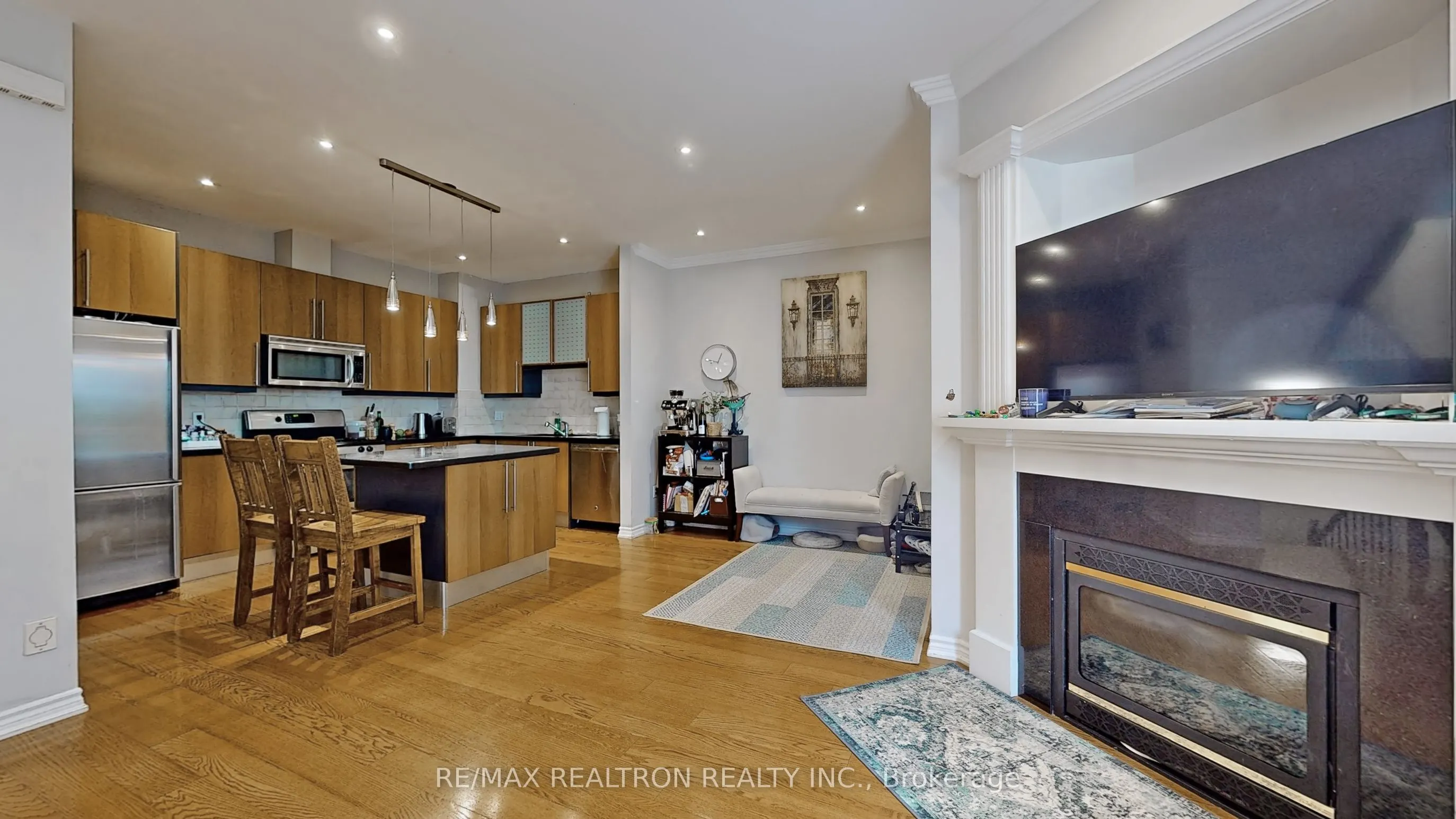 11 Everson Drive, #303