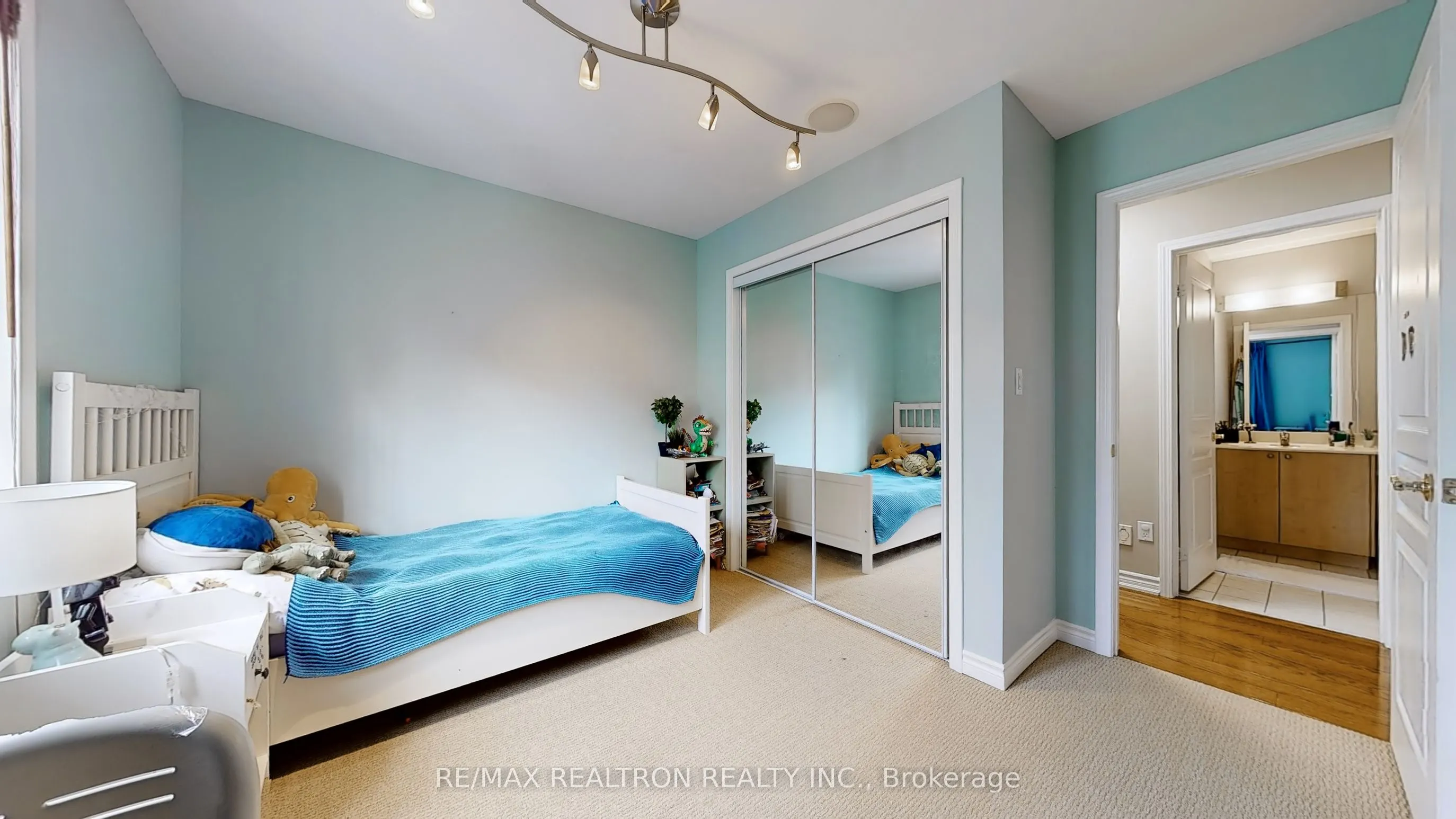 11 Everson Drive, #303