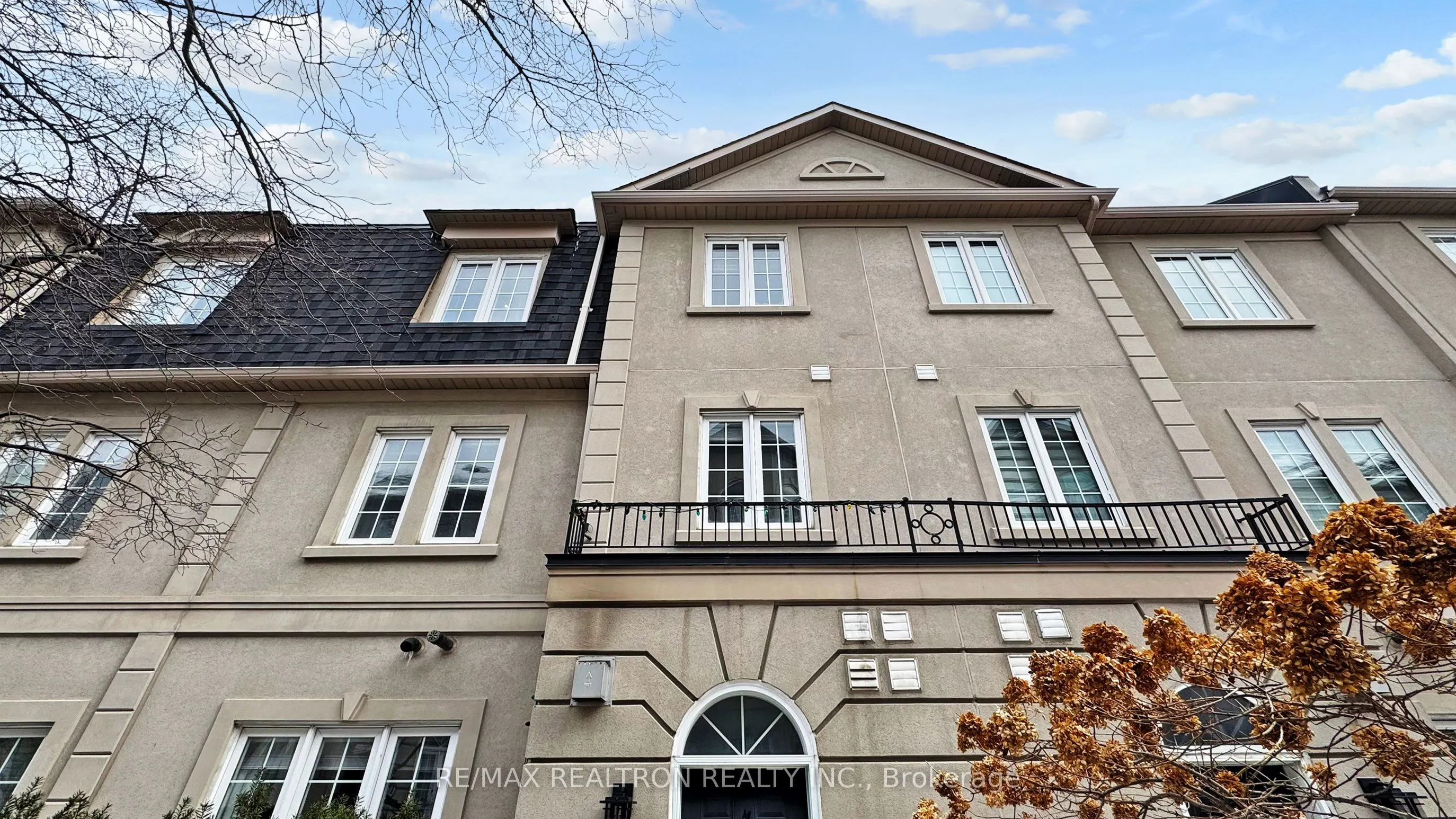 11 Everson Drive, #303