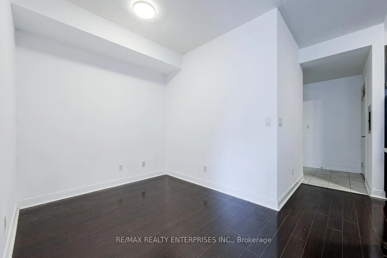 18 Yorkville Avenue, #315