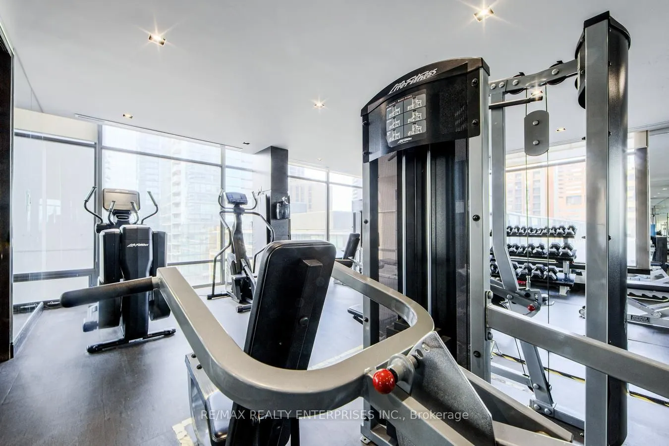 18 Yorkville Avenue, #315