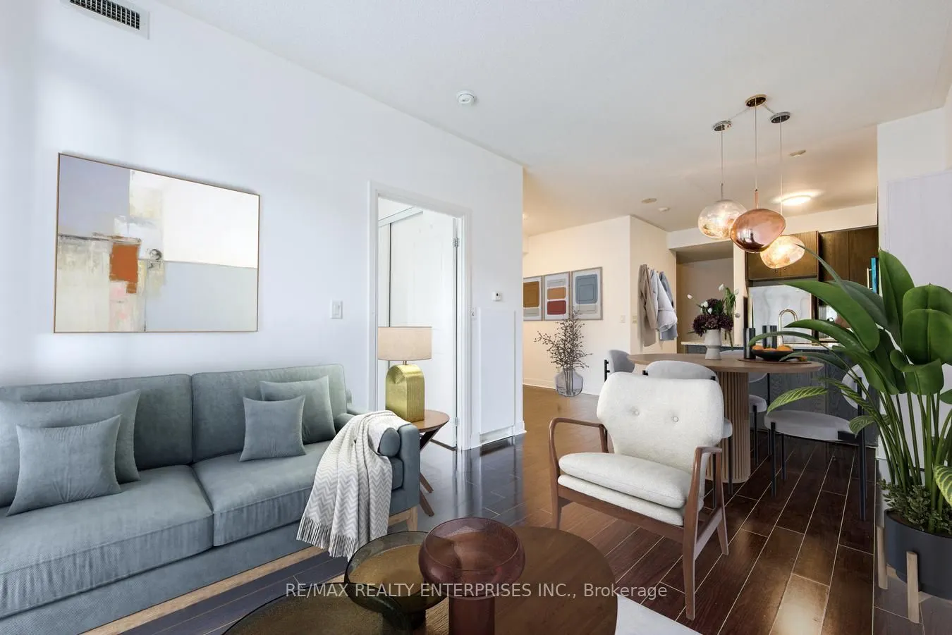 18 Yorkville Avenue, #315