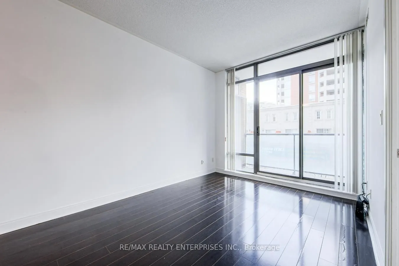 18 Yorkville Avenue, #315