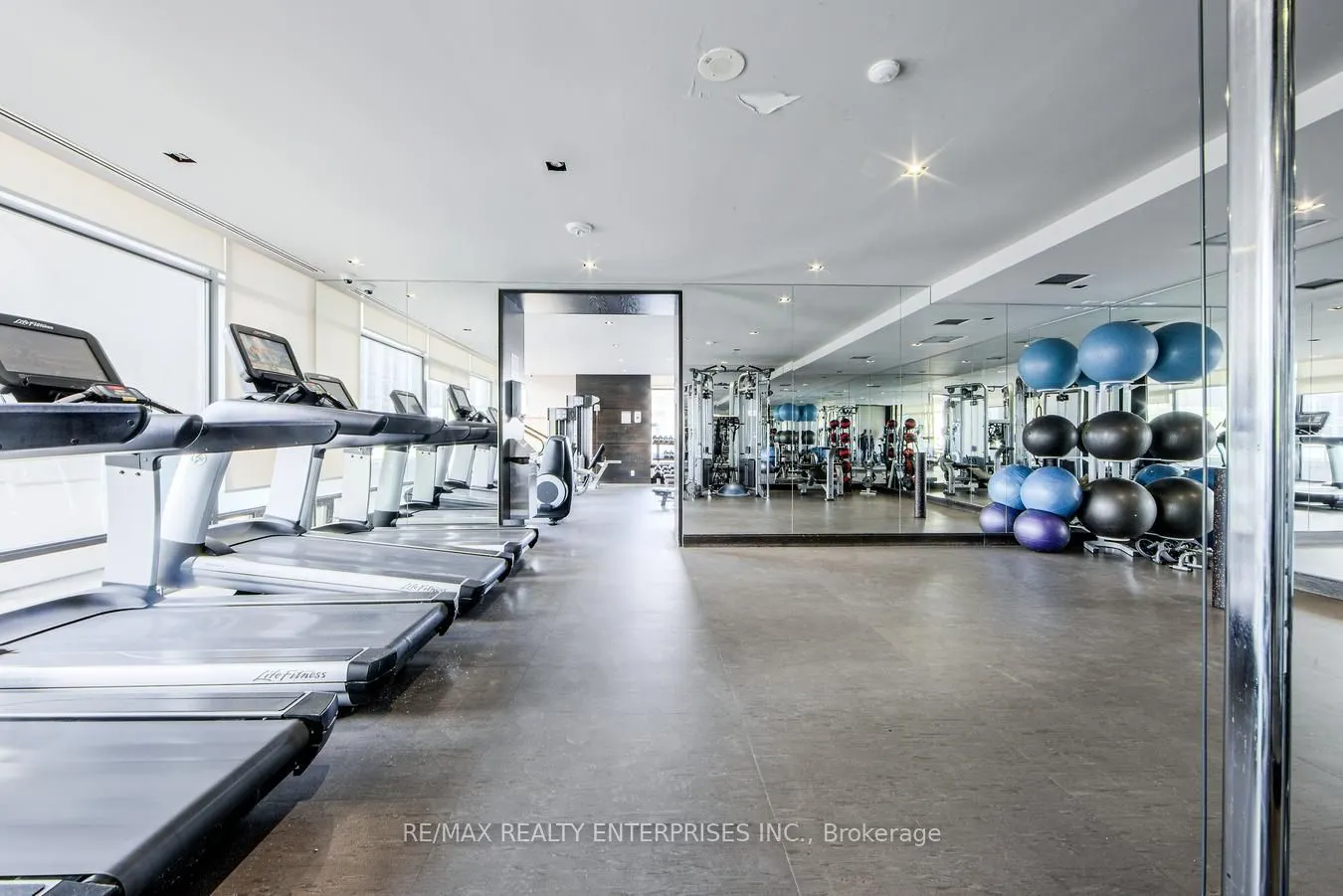 18 Yorkville Avenue, #315