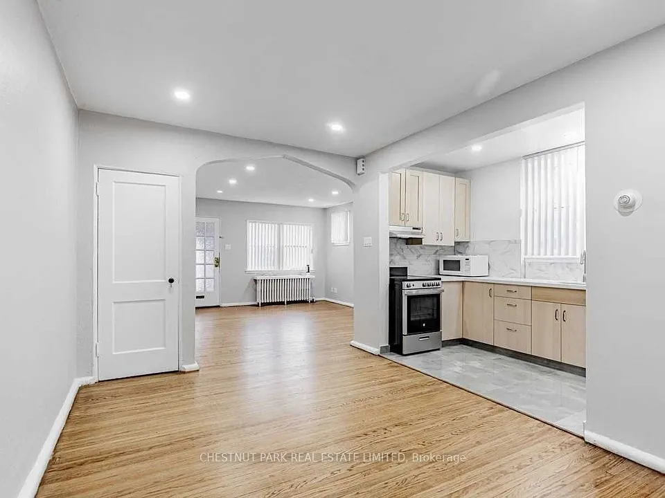 16 Acacia Road, #Main