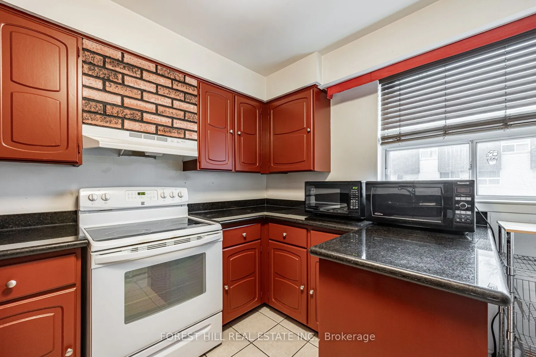 86 Village Greenway, #39