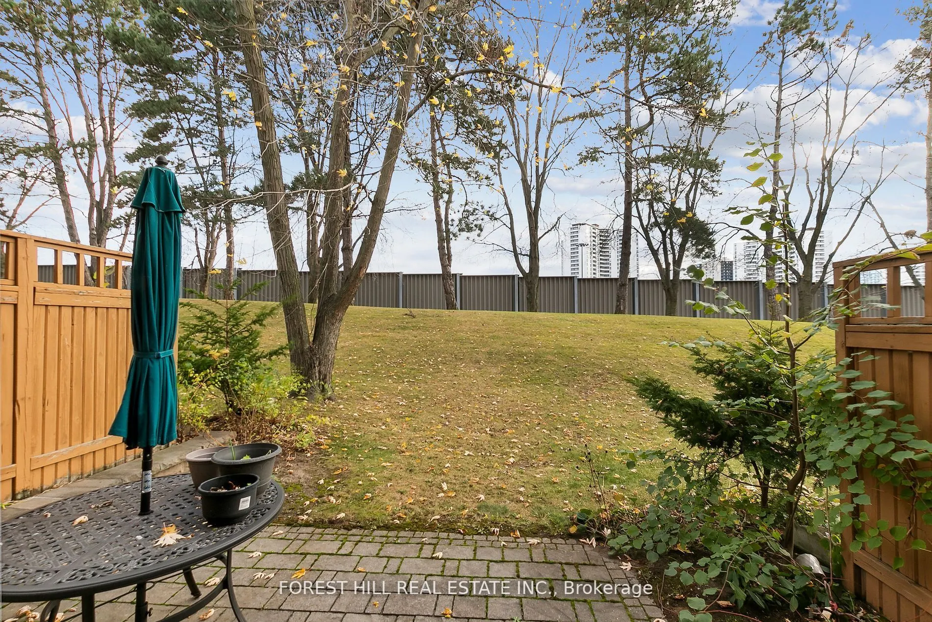 86 Village Greenway, #39