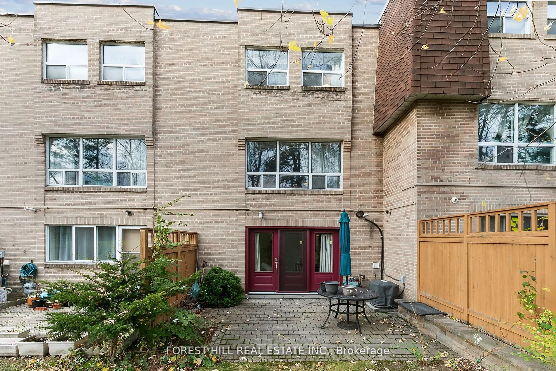 86 Village Greenway, #39