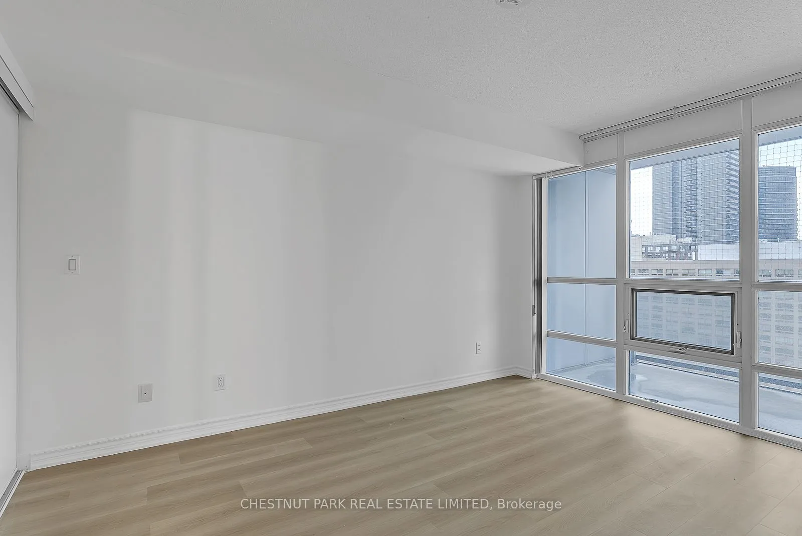761 Bay Street, #1503