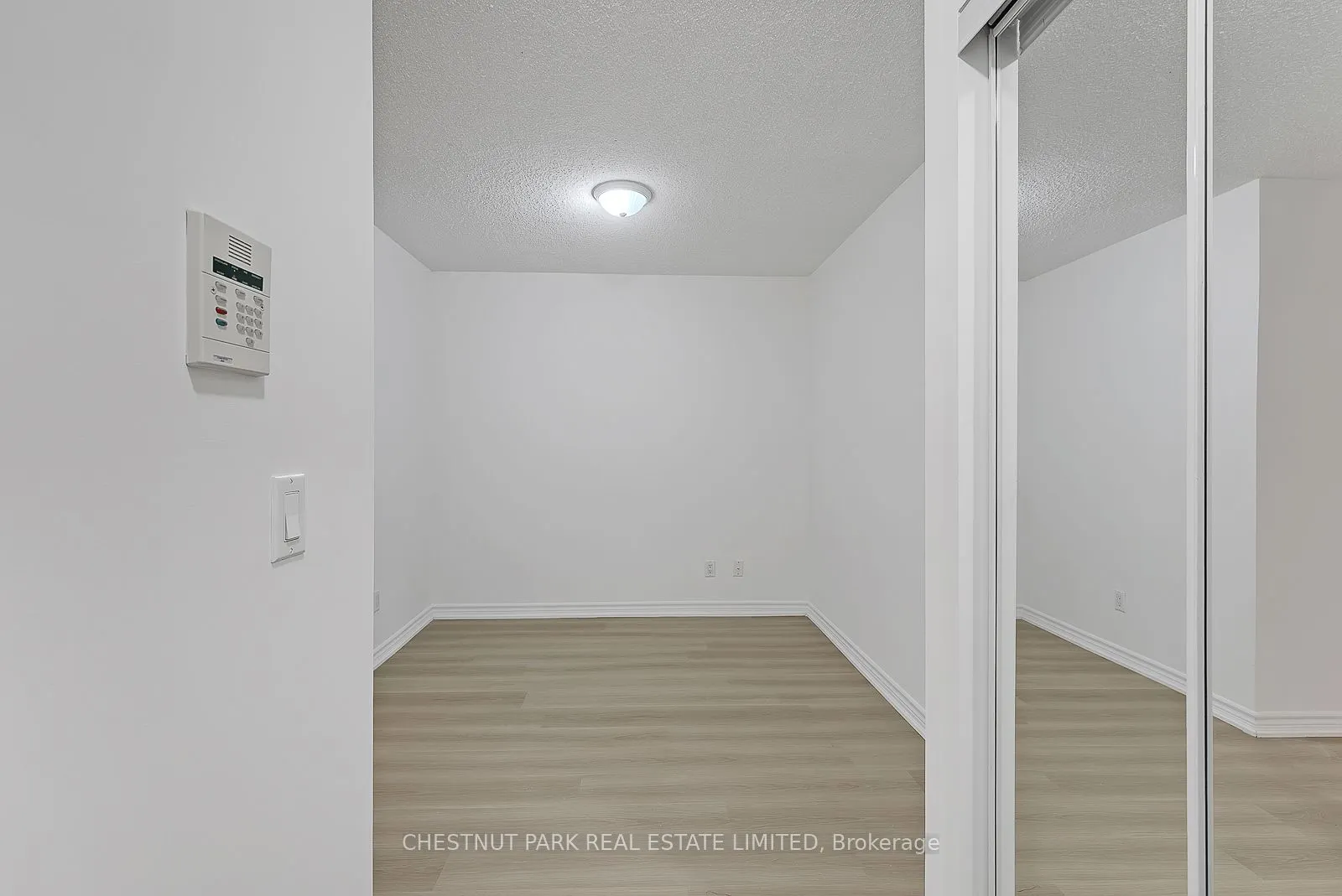 761 Bay Street, #1503