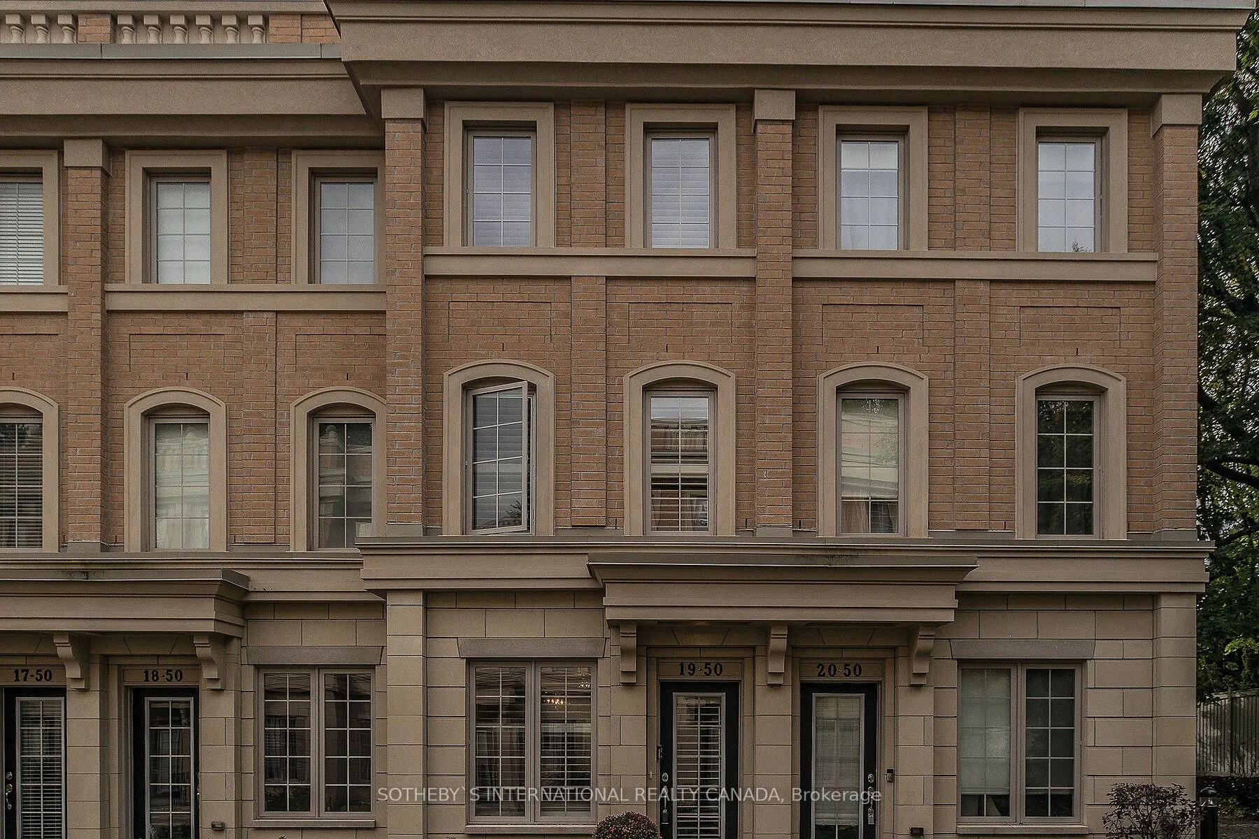 50 Hargrave Lane, #19