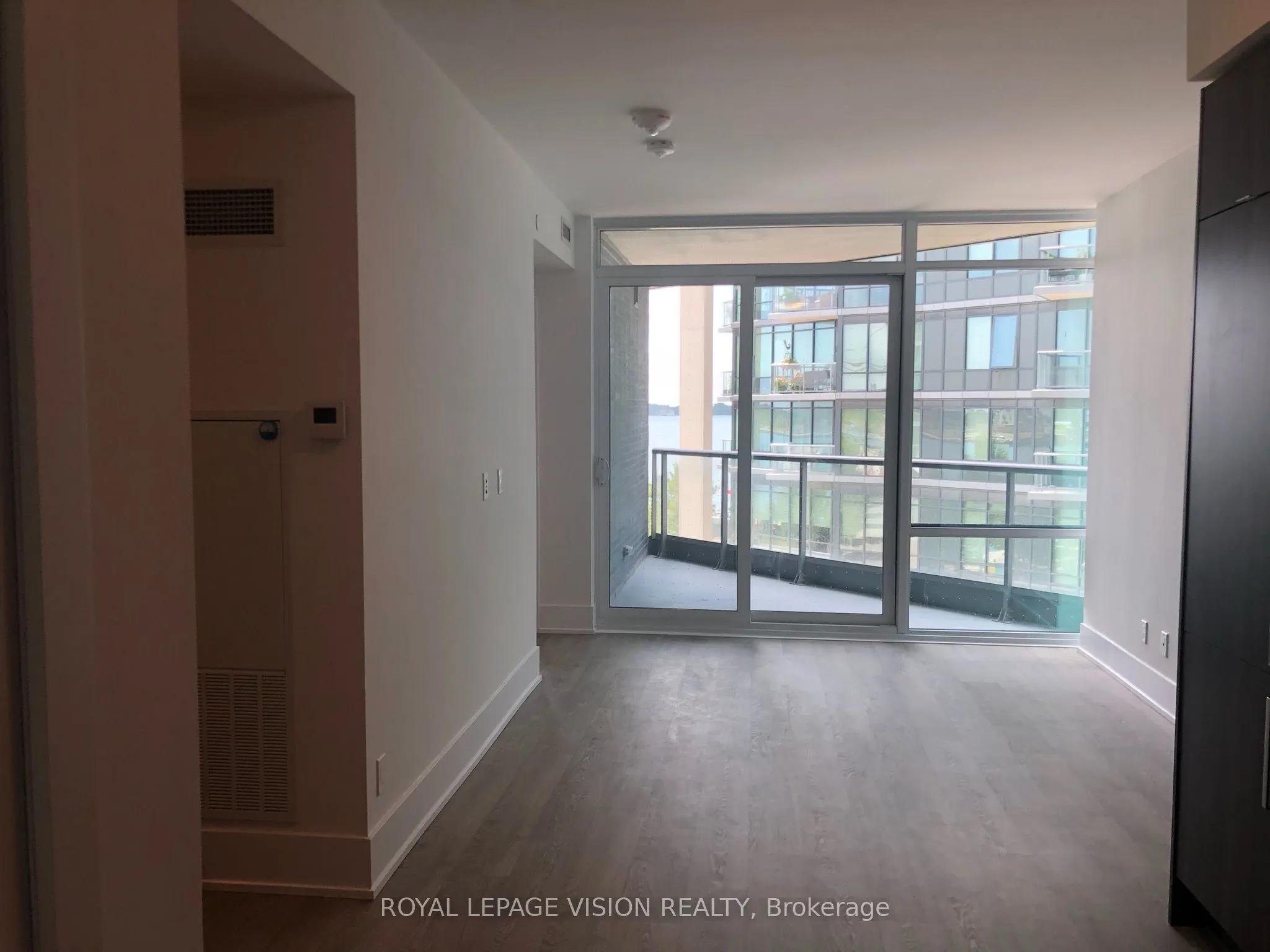 1 Edgewater Drive, #302