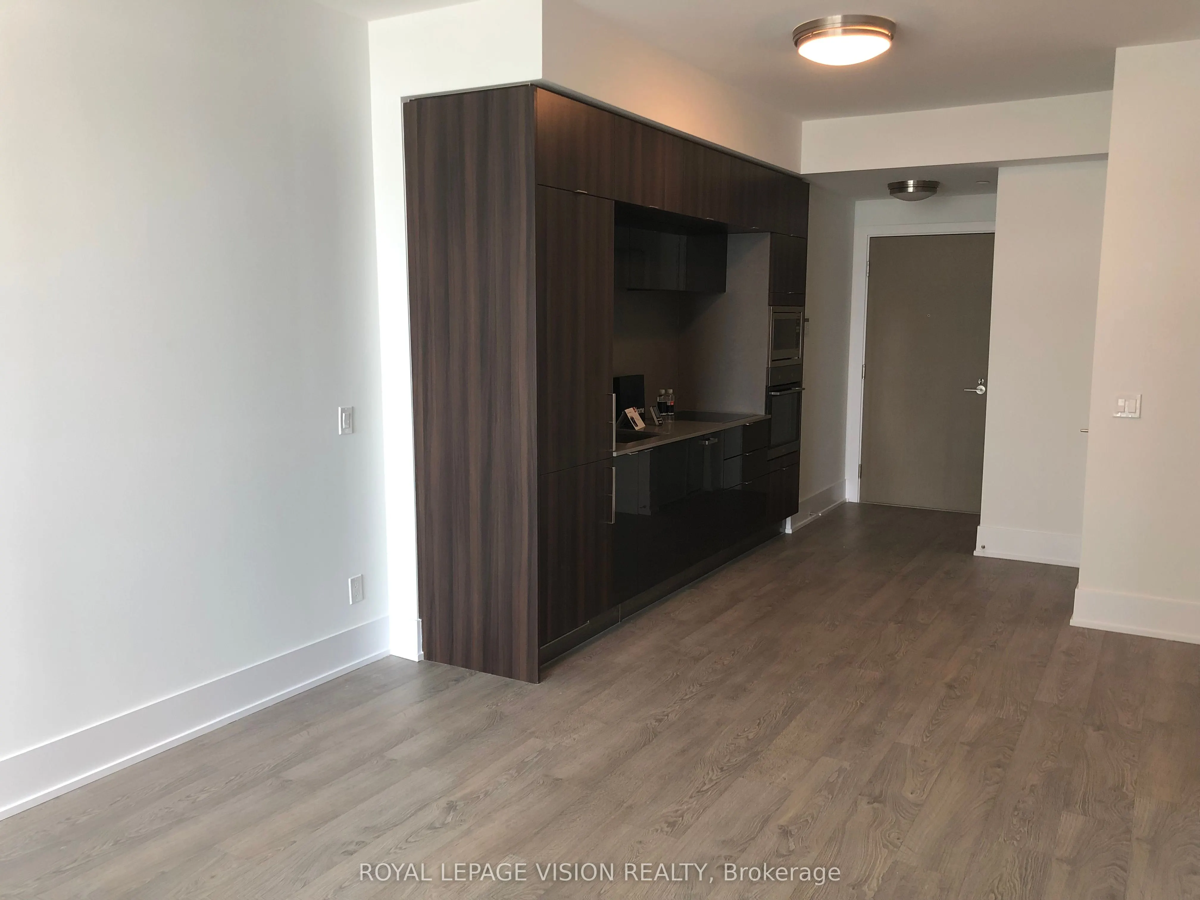 1 Edgewater Drive, #302