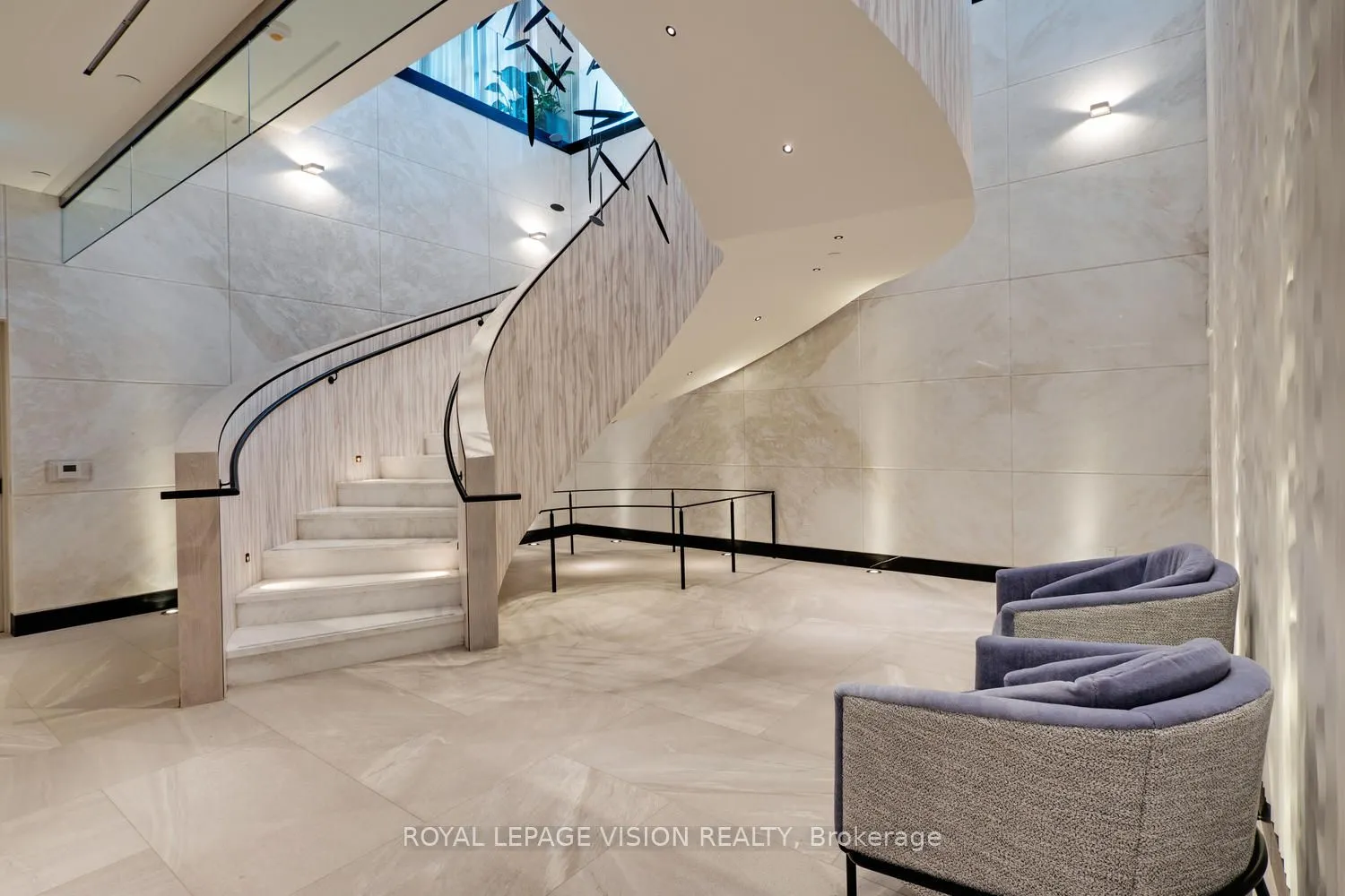 1 Edgewater Drive, #302