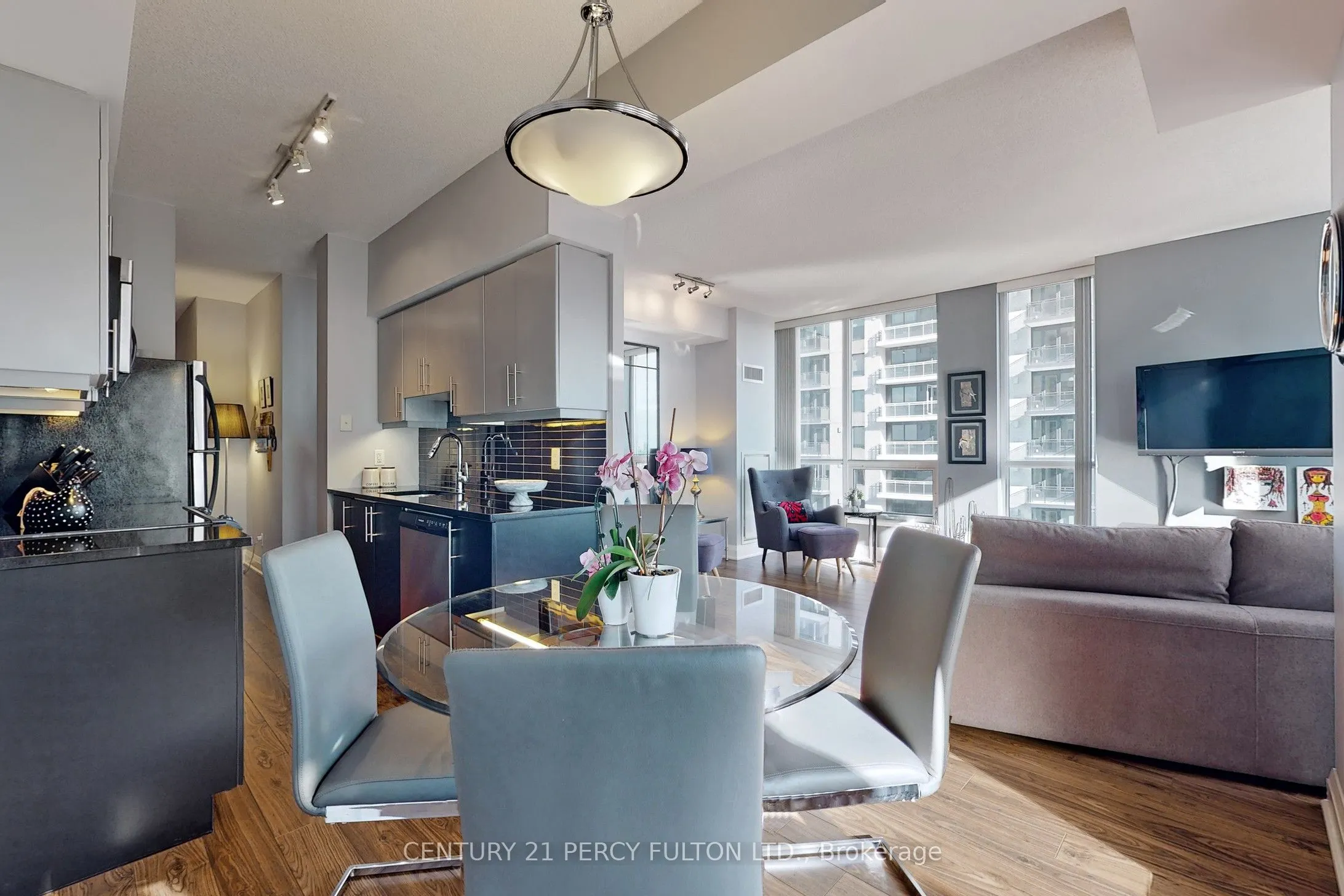 83 Redpath Avenue, #1107