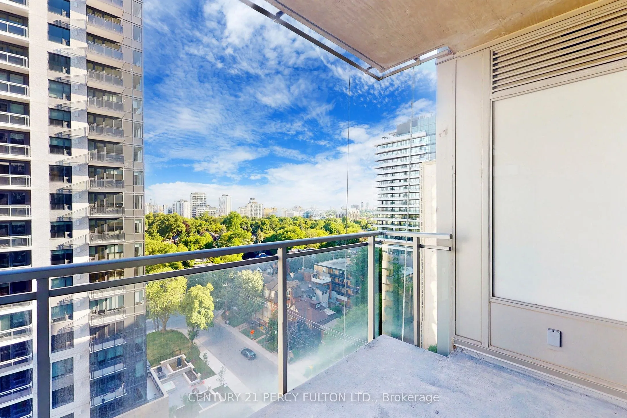 83 Redpath Avenue, #1107