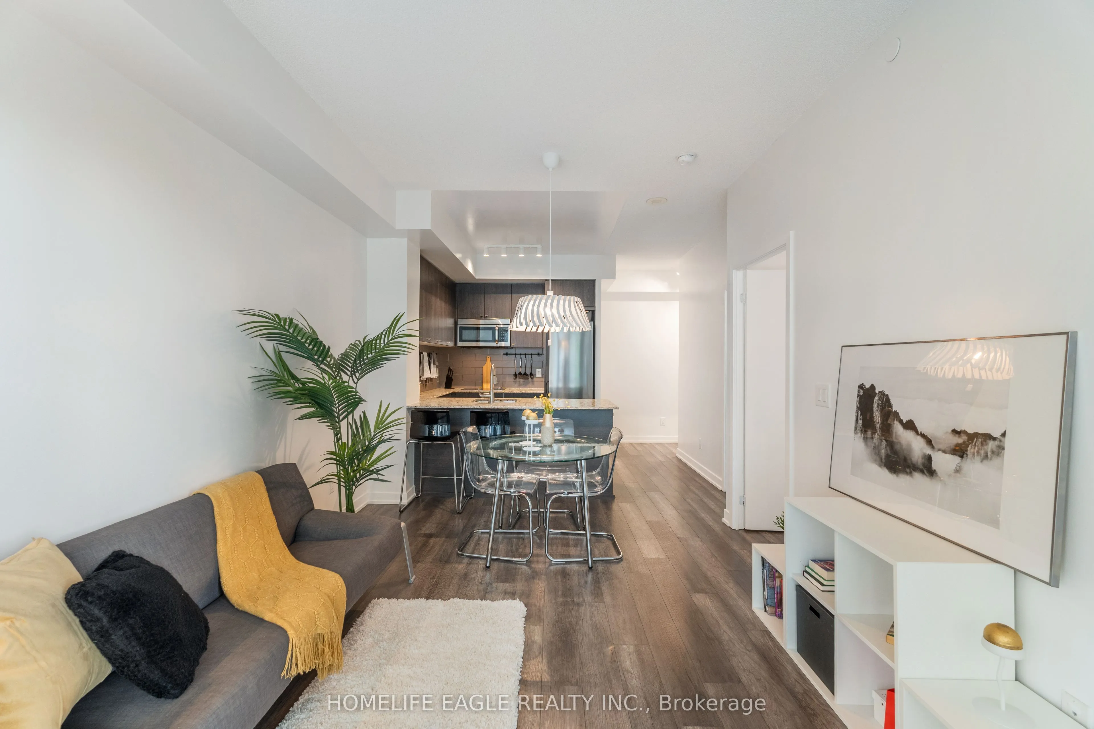 18 Rean Drive, #222