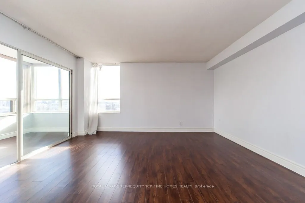 215 Wynford Drive, #1905