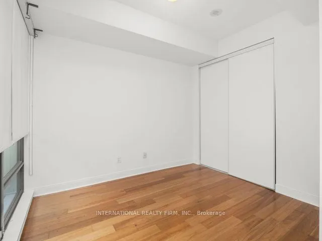 21 Scollard Street, #101
