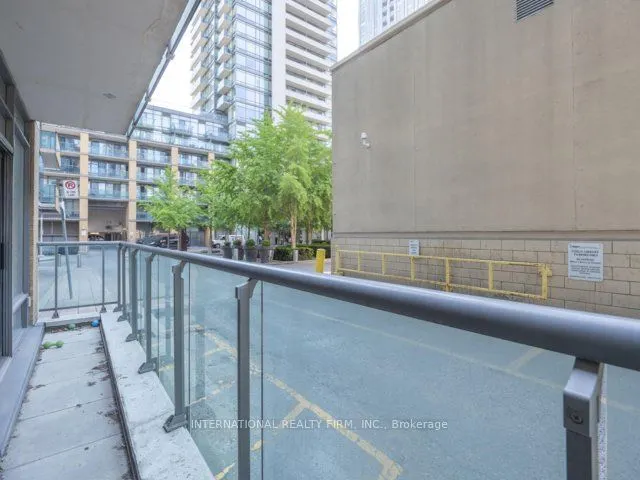 21 Scollard Street, #101