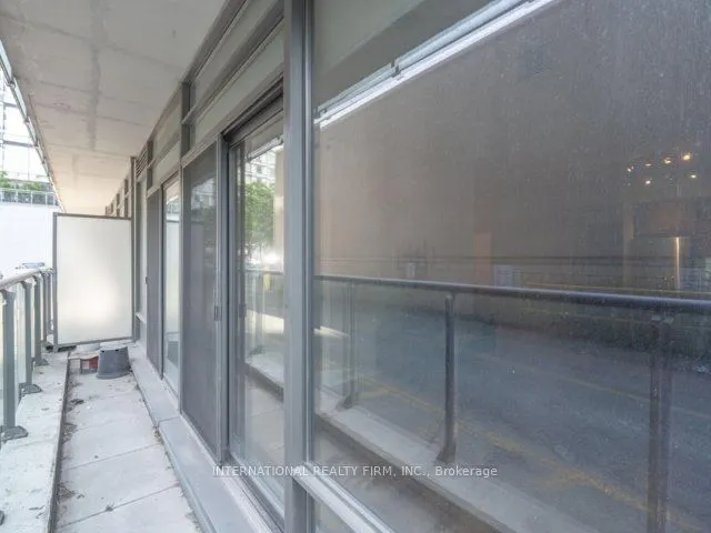 21 Scollard Street, #101